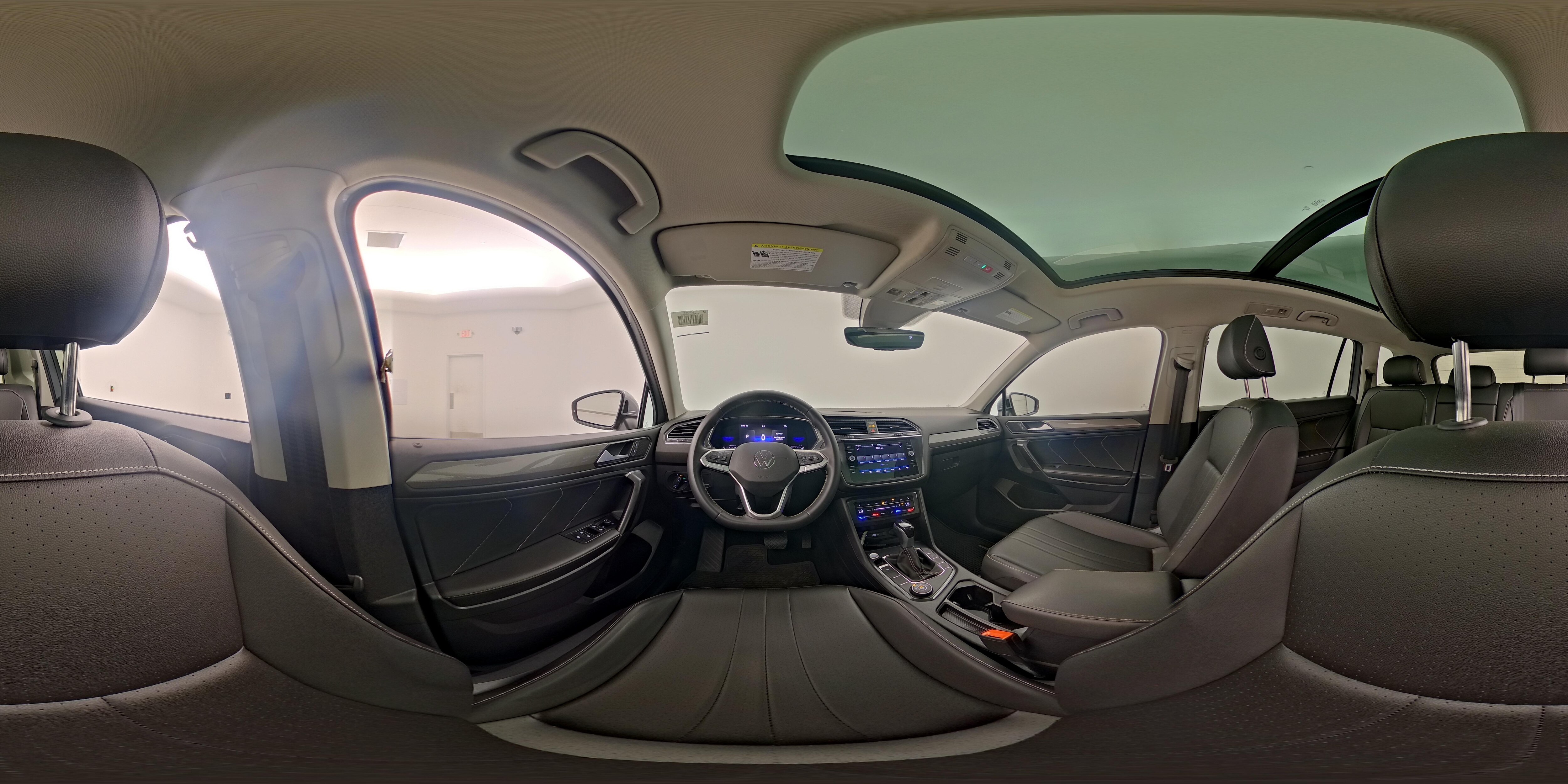 2023 Volkswagen Tiguan SE - Photo 26