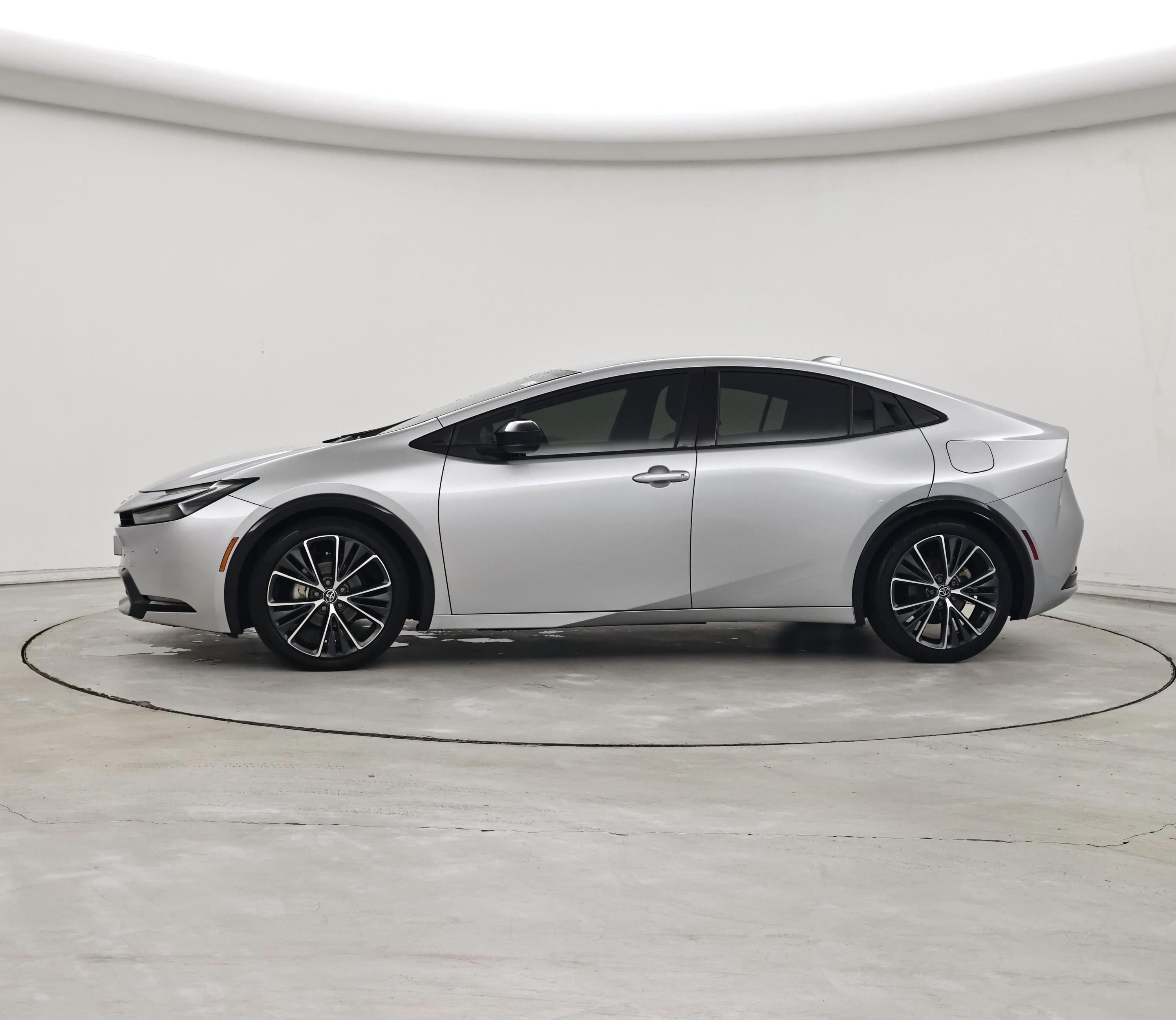 Thumbnail: 2023 Toyota Prius - 3