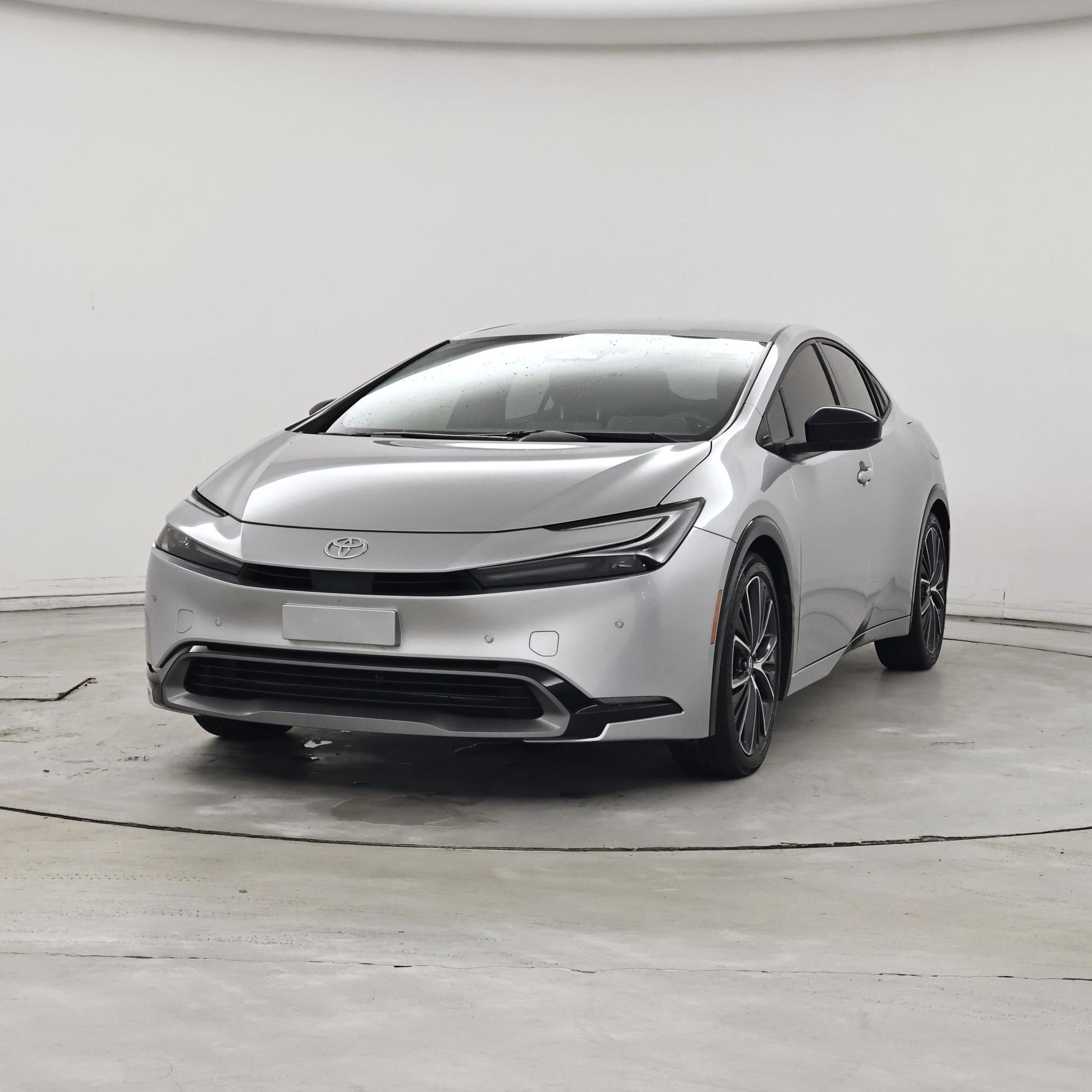 Thumbnail: 2023 Toyota Prius - 4