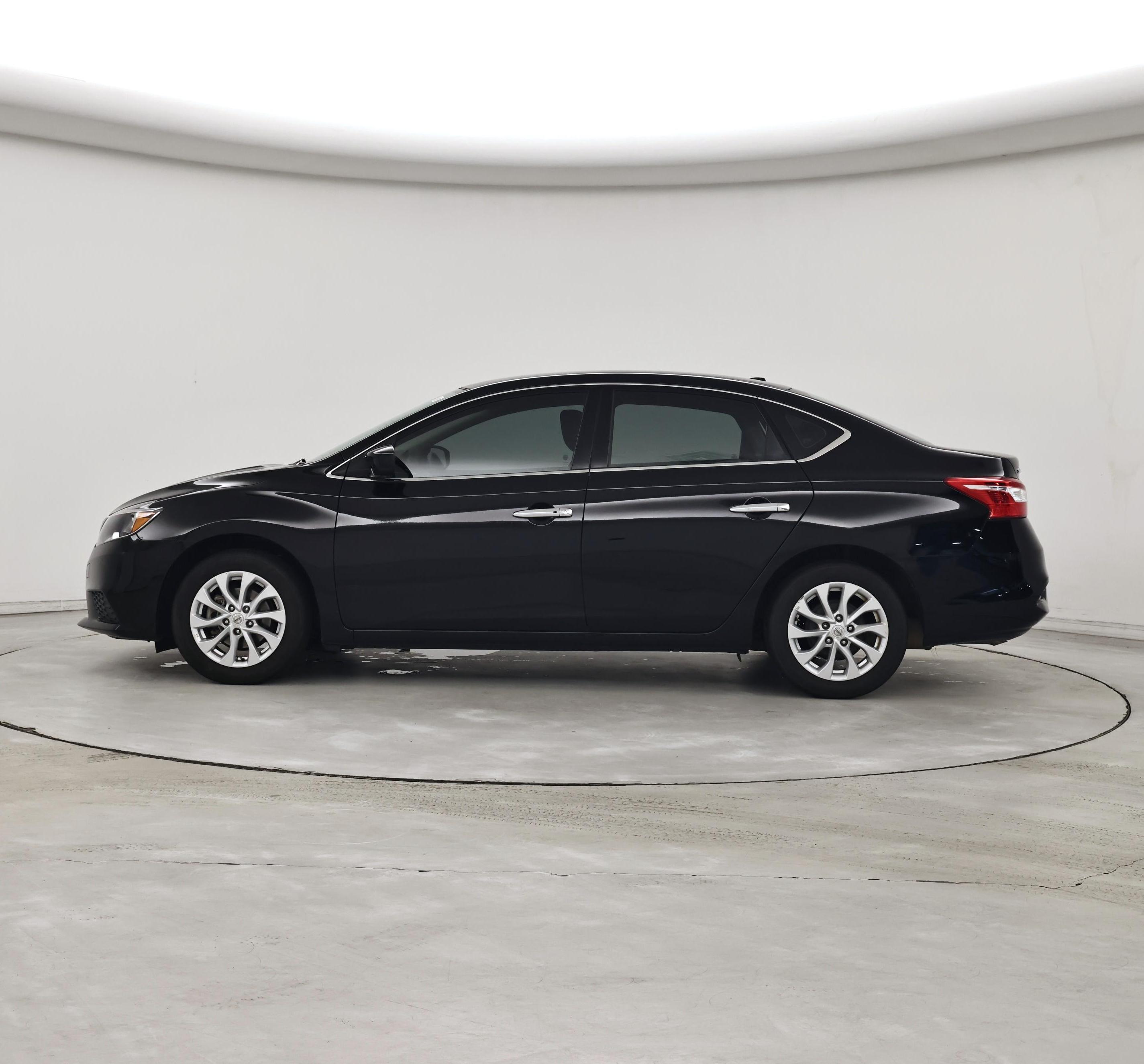 Thumbnail: 2019 Nissan Sentra - 3