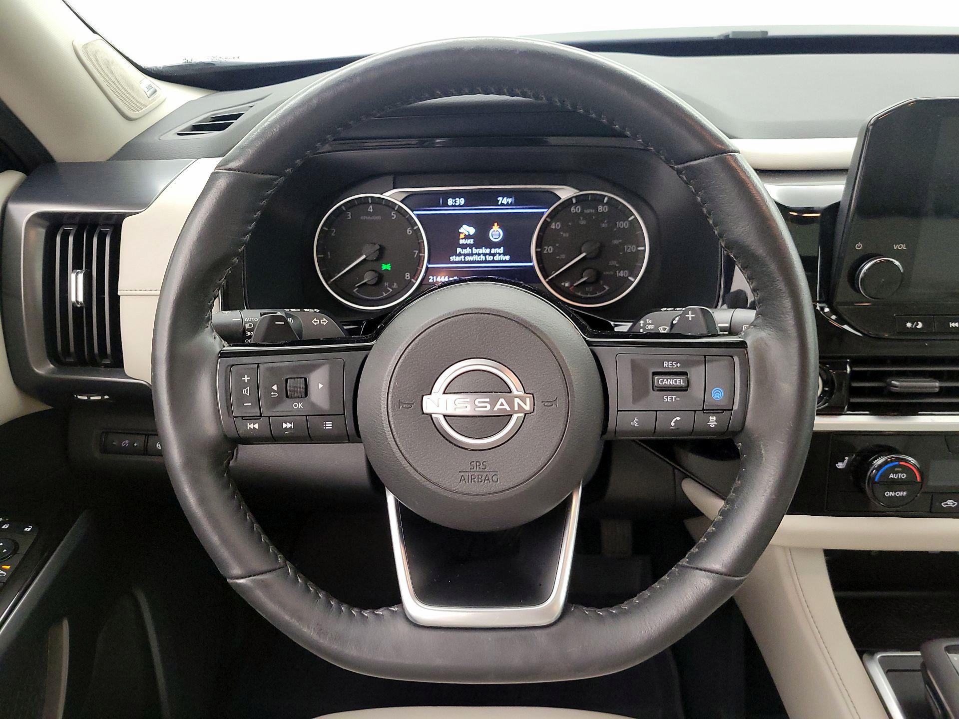 Thumbnail: 2022 Nissan Pathfinder - 10