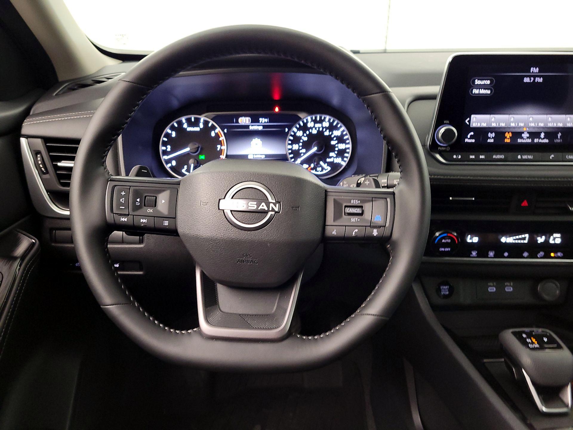 Thumbnail: 2026 Nissan Rogue - 10