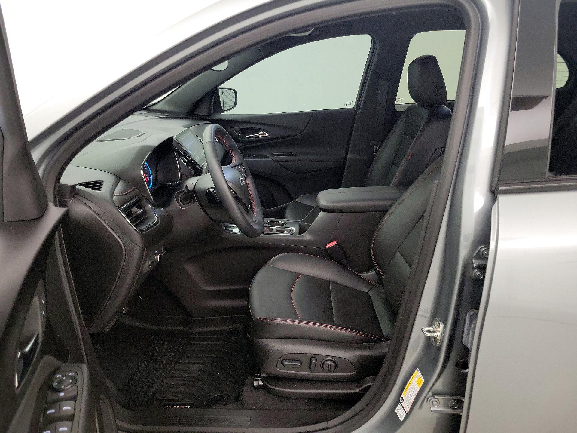 Thumbnail: 2024 Chevrolet Equinox - 11