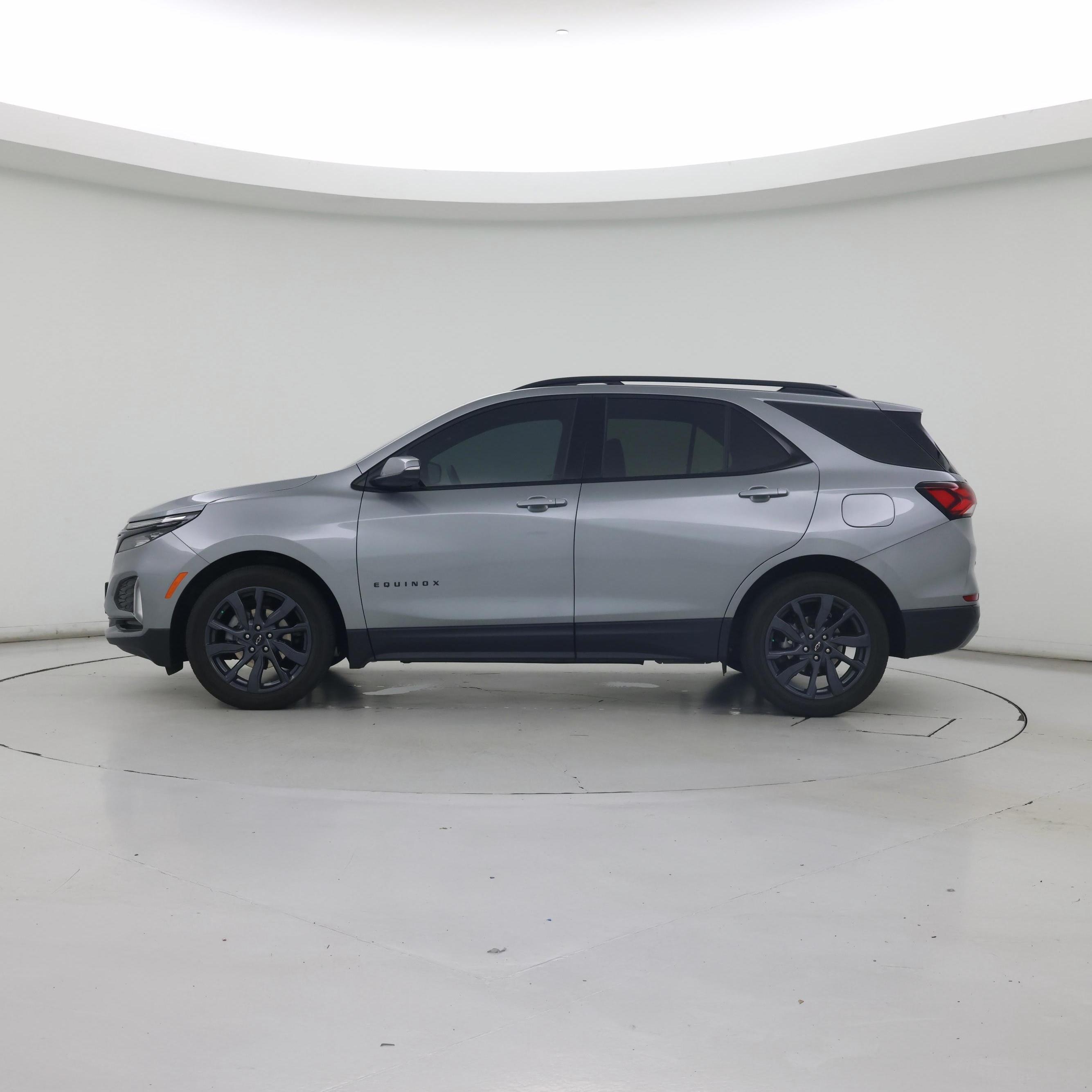 Thumbnail: 2024 Chevrolet Equinox - 3
