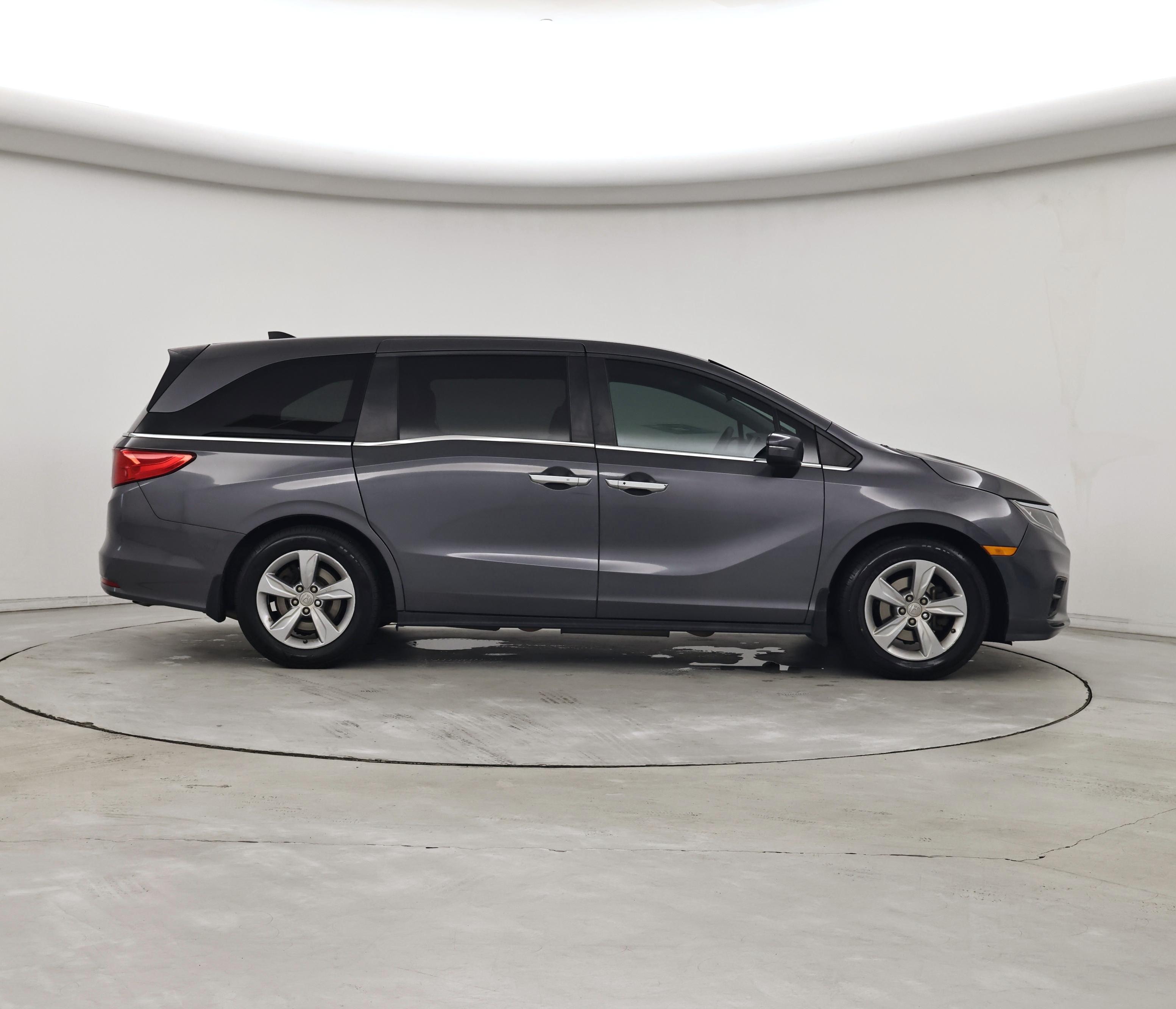 Thumbnail: 2018 Honda Odyssey - 7