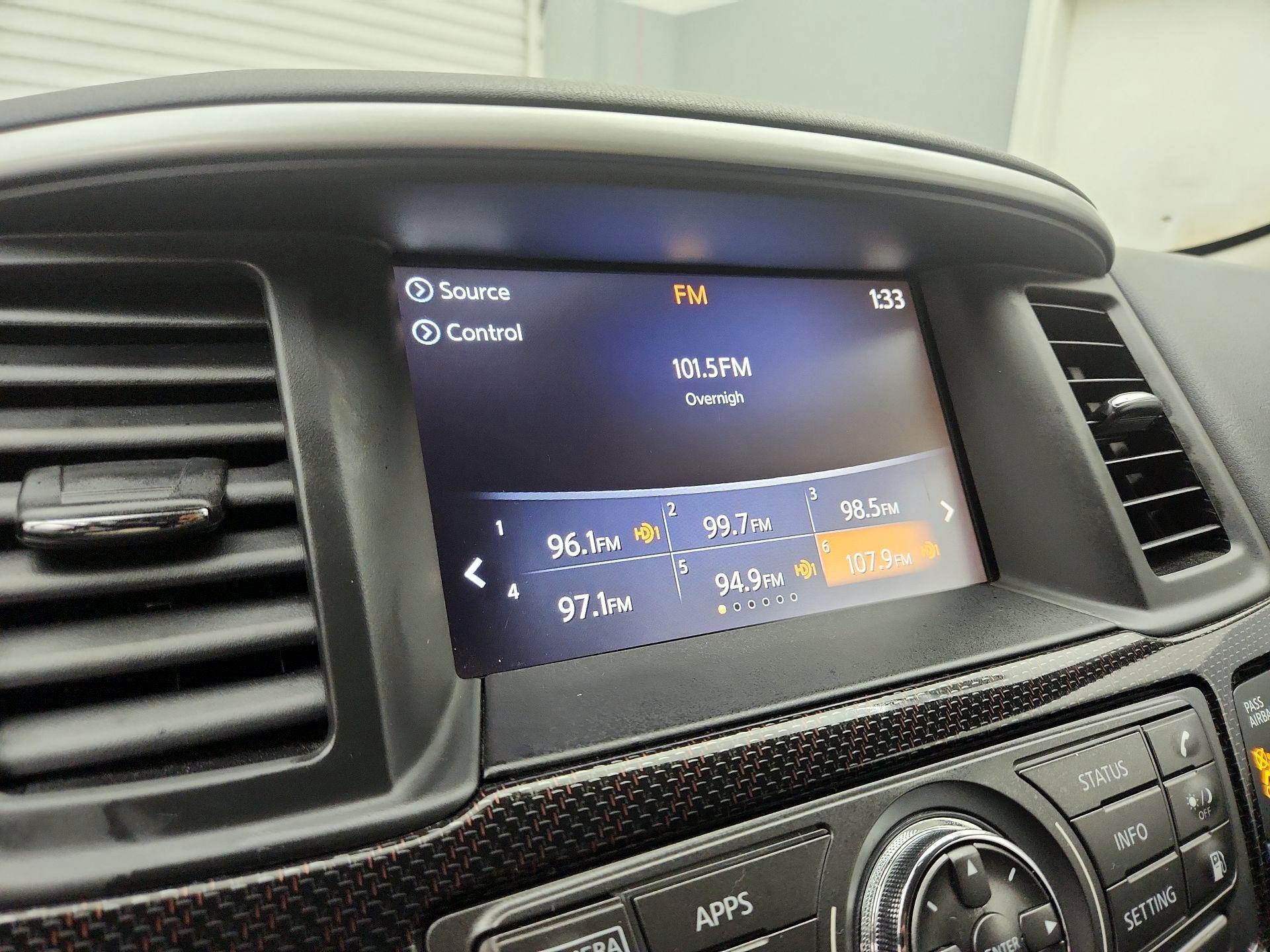 Thumbnail: 2019 Nissan Pathfinder - 16