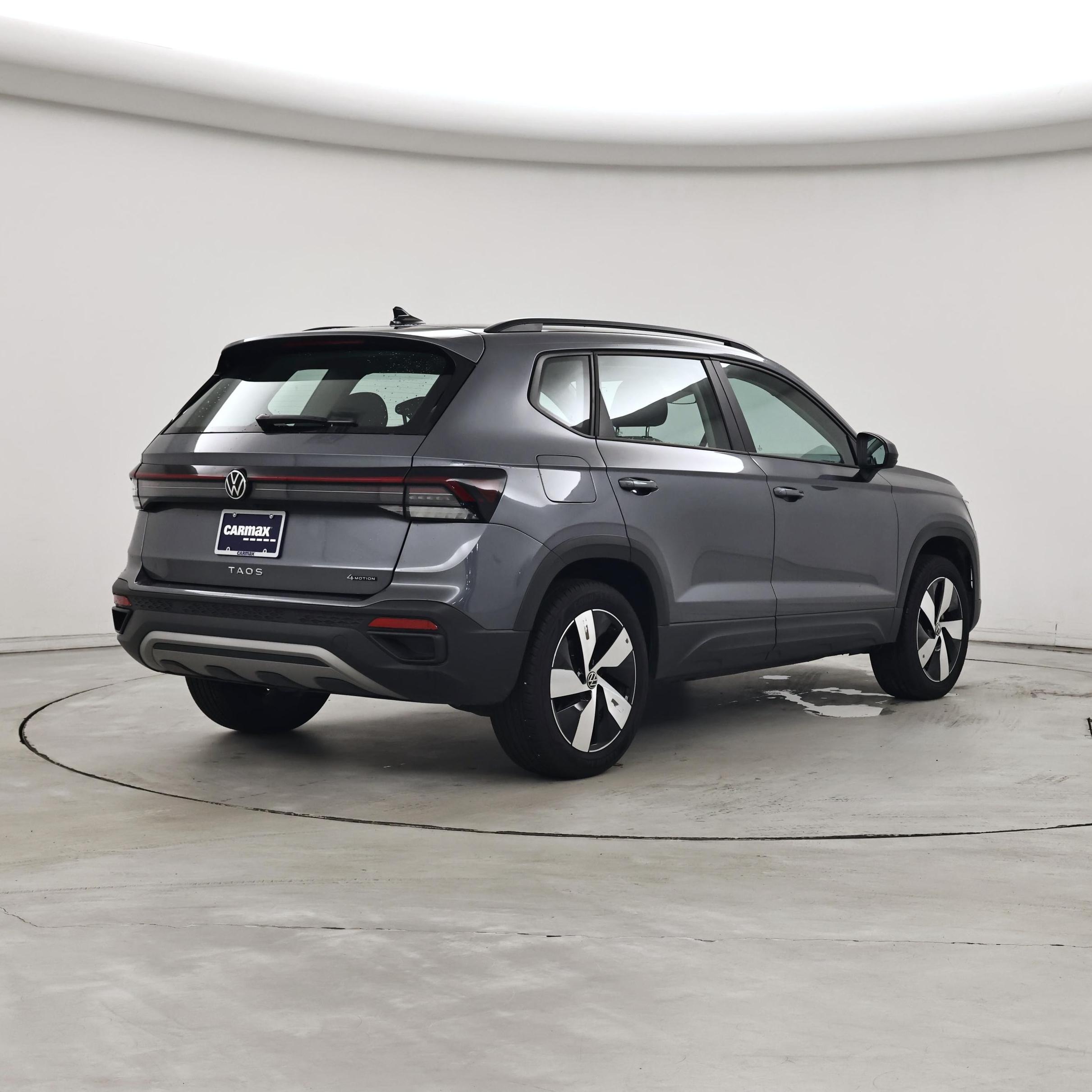 Thumbnail: 2025 Volkswagen Taos - 8
