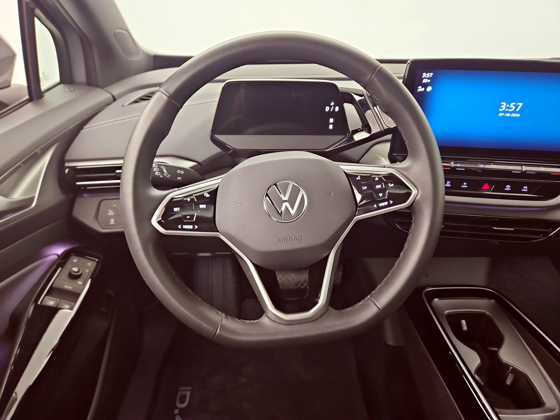 Thumbnail: 2023 Volkswagen ID.4 - 10