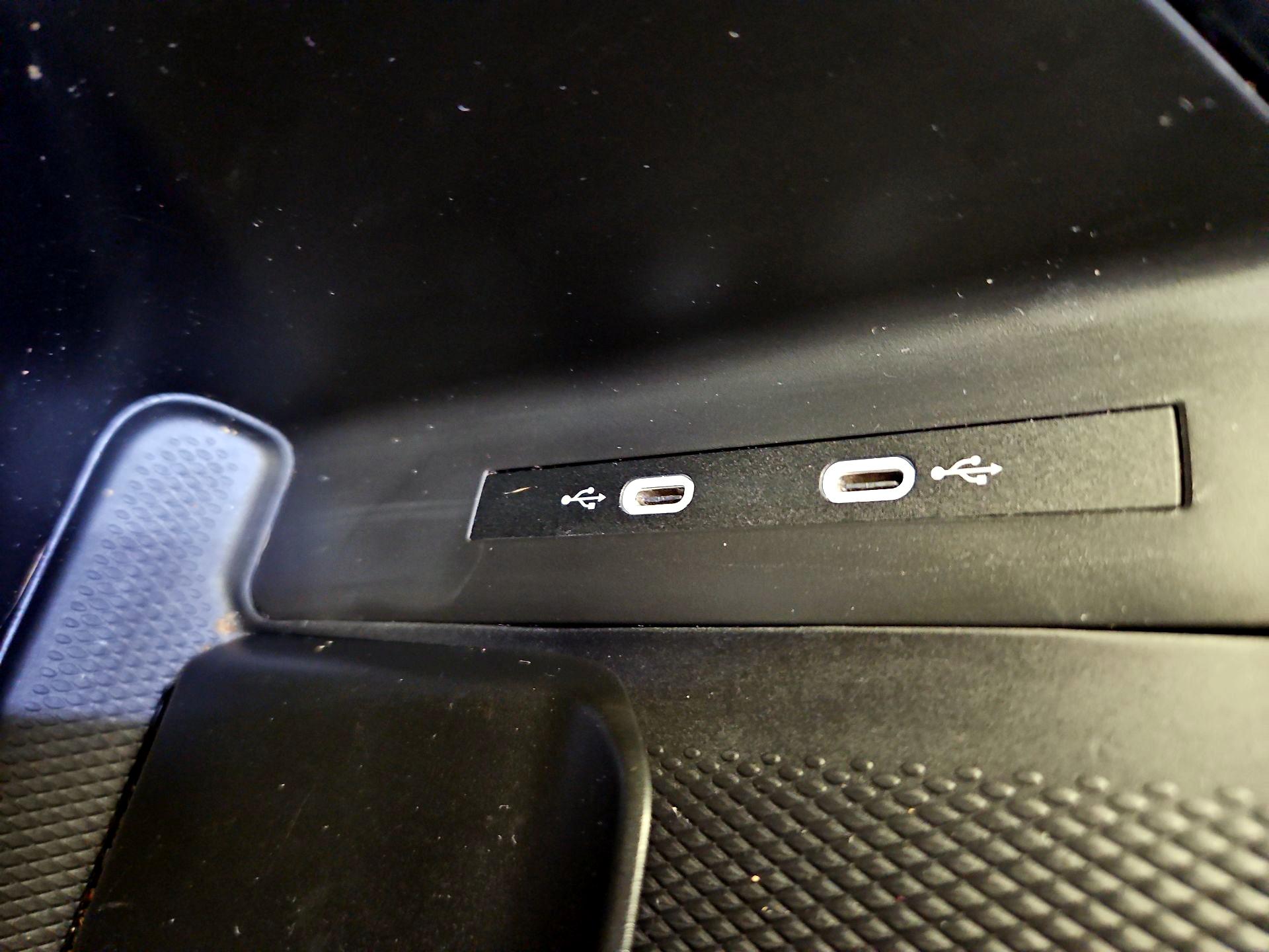 Thumbnail: 2023 Volkswagen ID.4 - 19