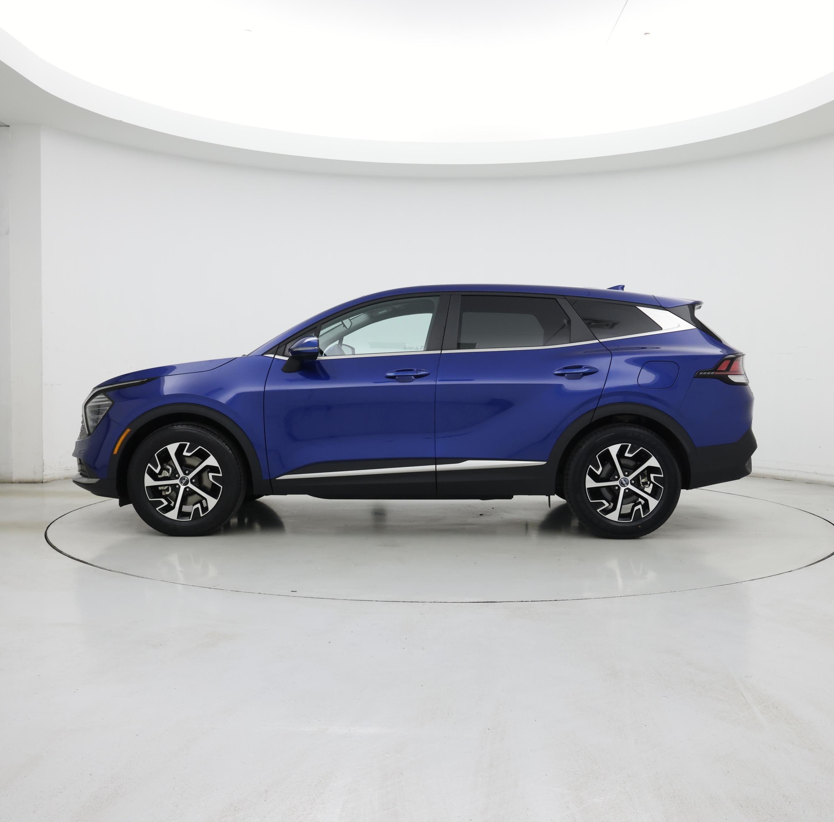 Thumbnail: 2024 Kia Sportage - 3