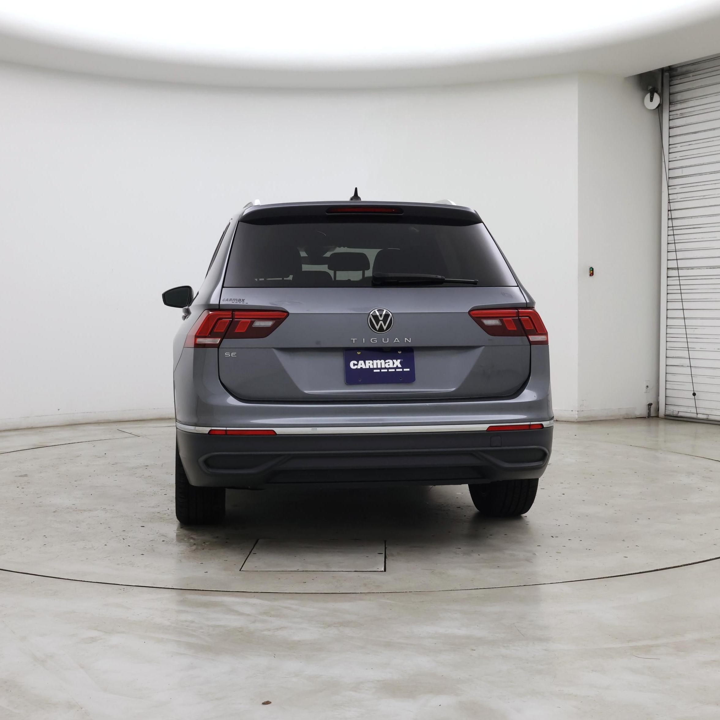 Thumbnail: 2023 Volkswagen Tiguan - 6