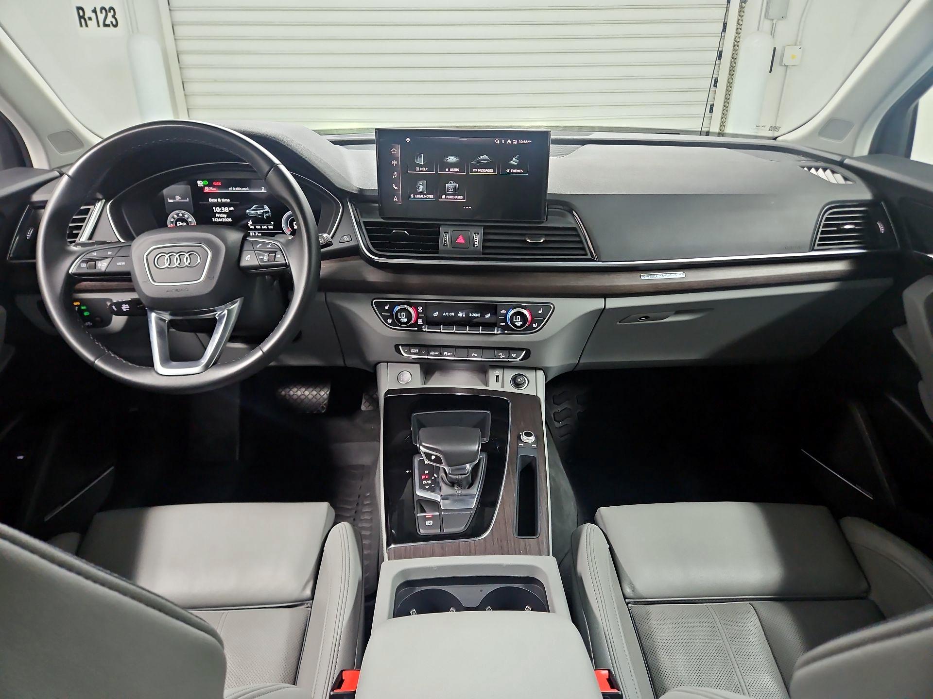 Thumbnail: 2023 Audi Q5 - 9