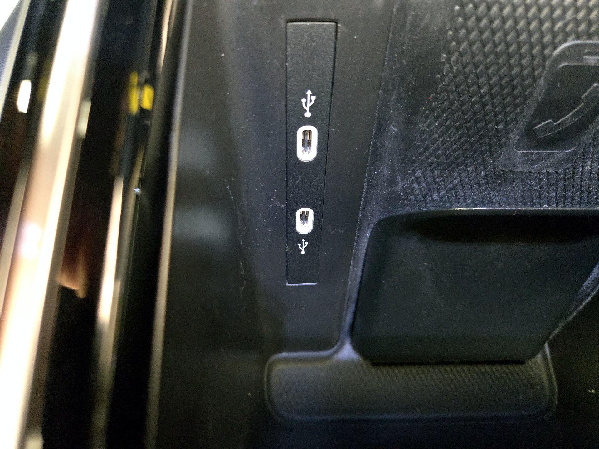 Thumbnail: 2023 Volkswagen ID.4 - 19