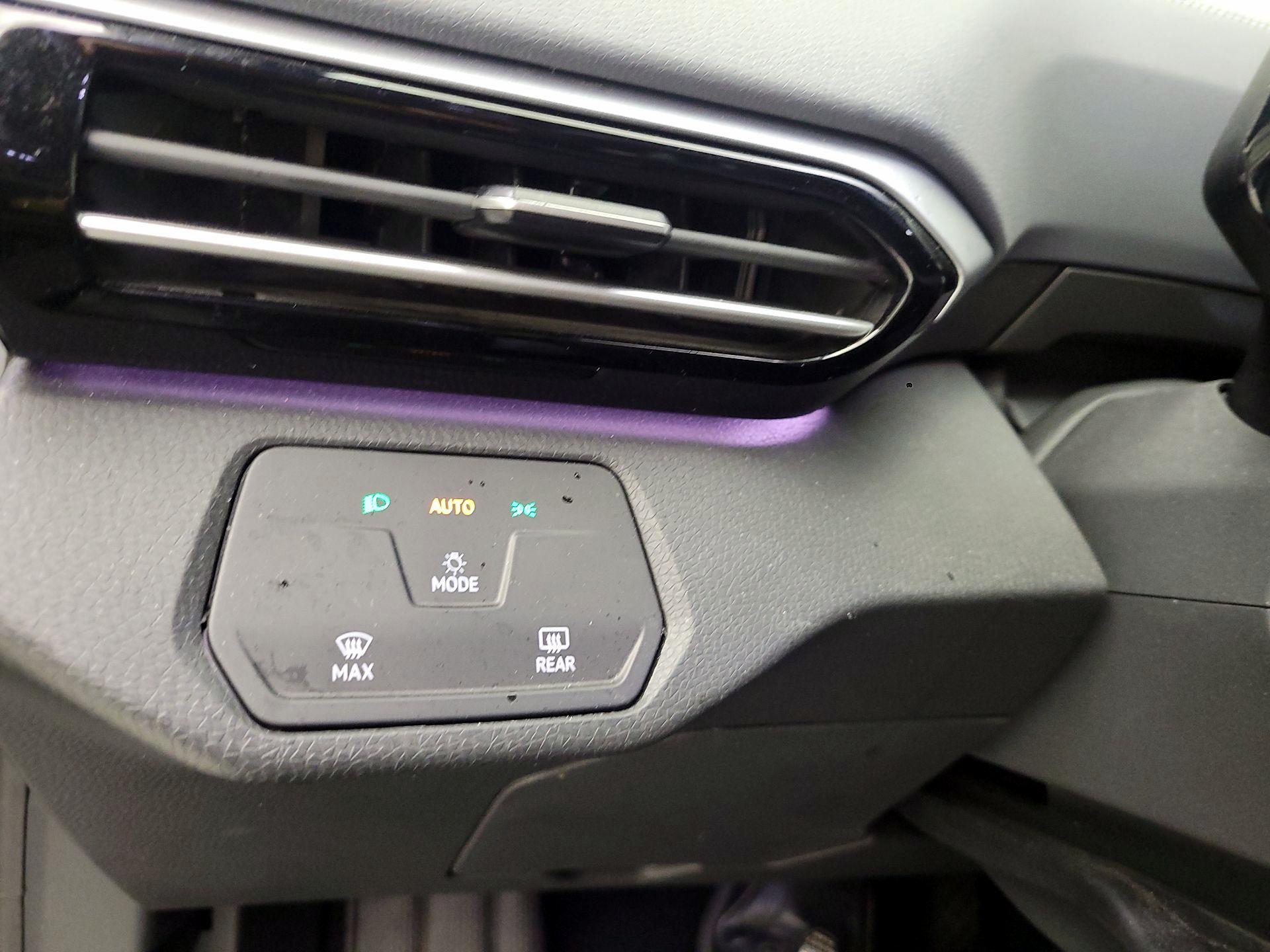 Thumbnail: 2023 Volkswagen ID.4 - 13