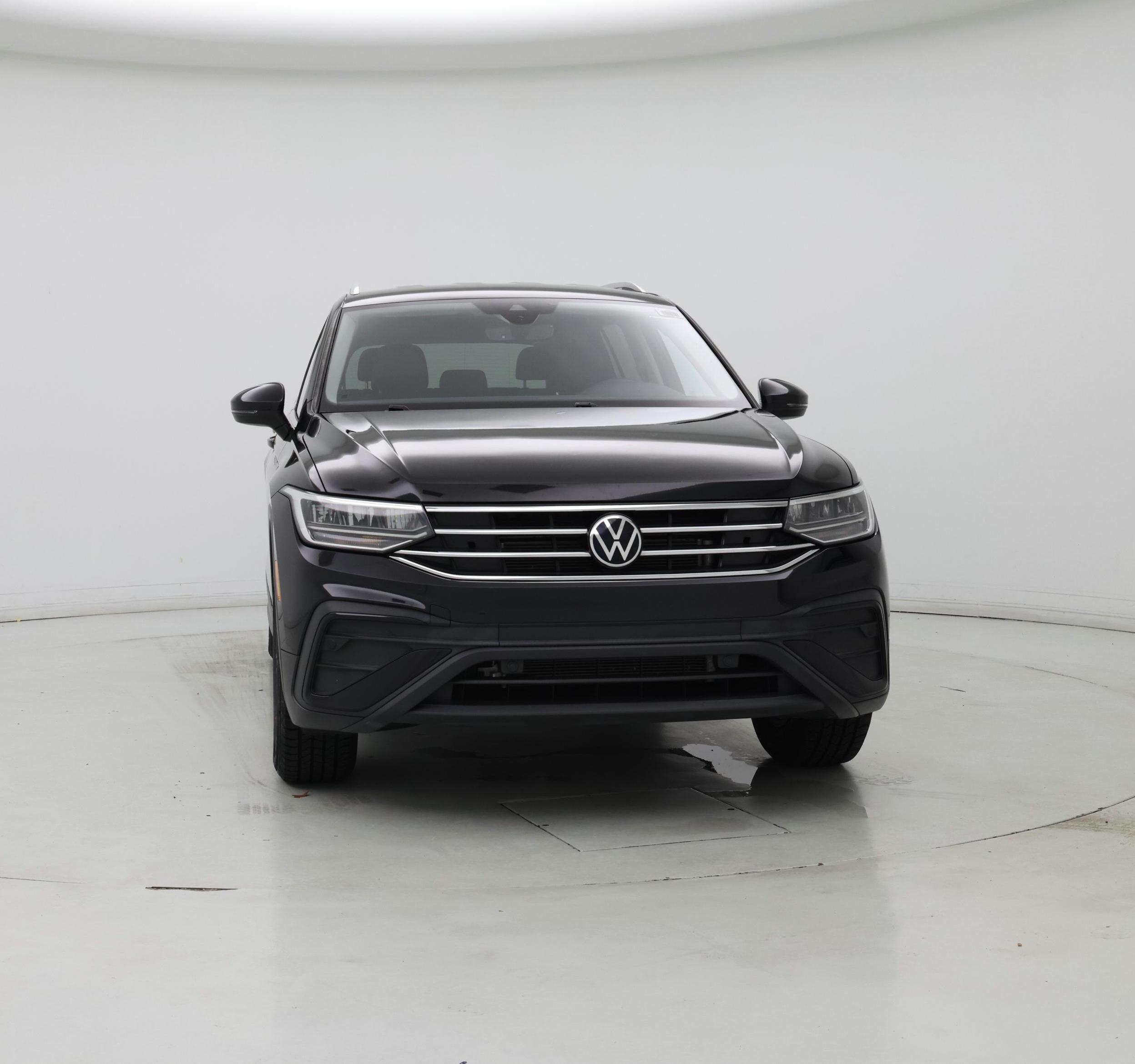 Thumbnail: 2023 Volkswagen Tiguan - 5