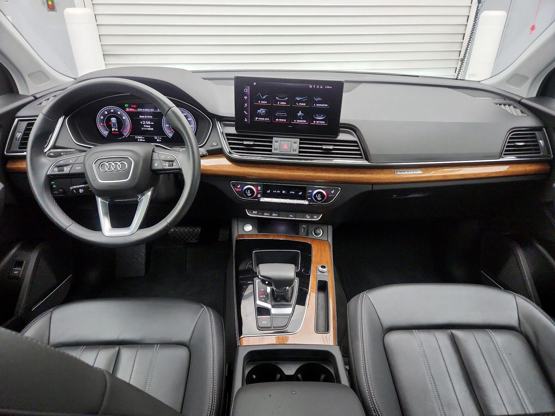 Thumbnail: 2023 Audi Q5 - 9