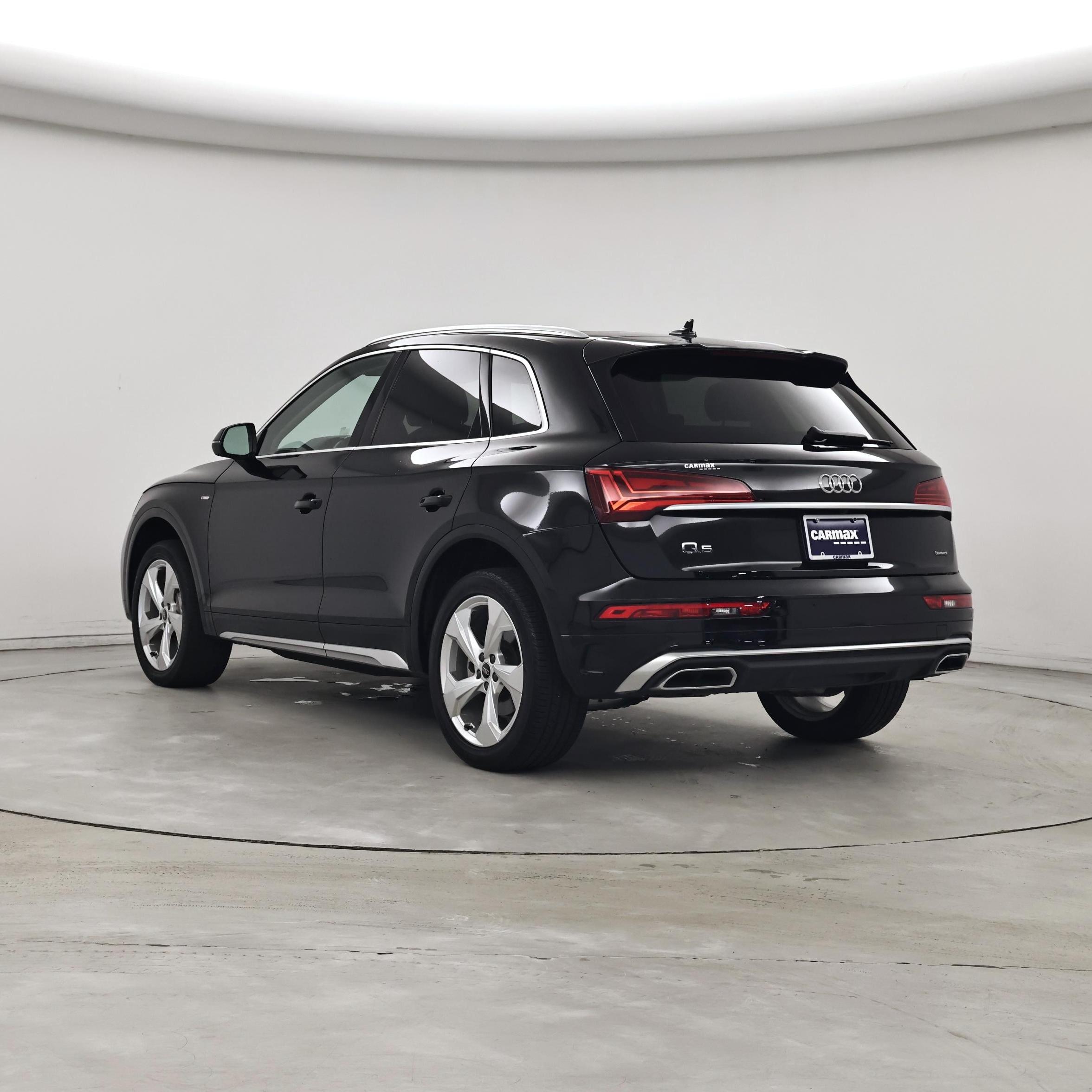 Thumbnail: 2023 Audi Q5 - 2