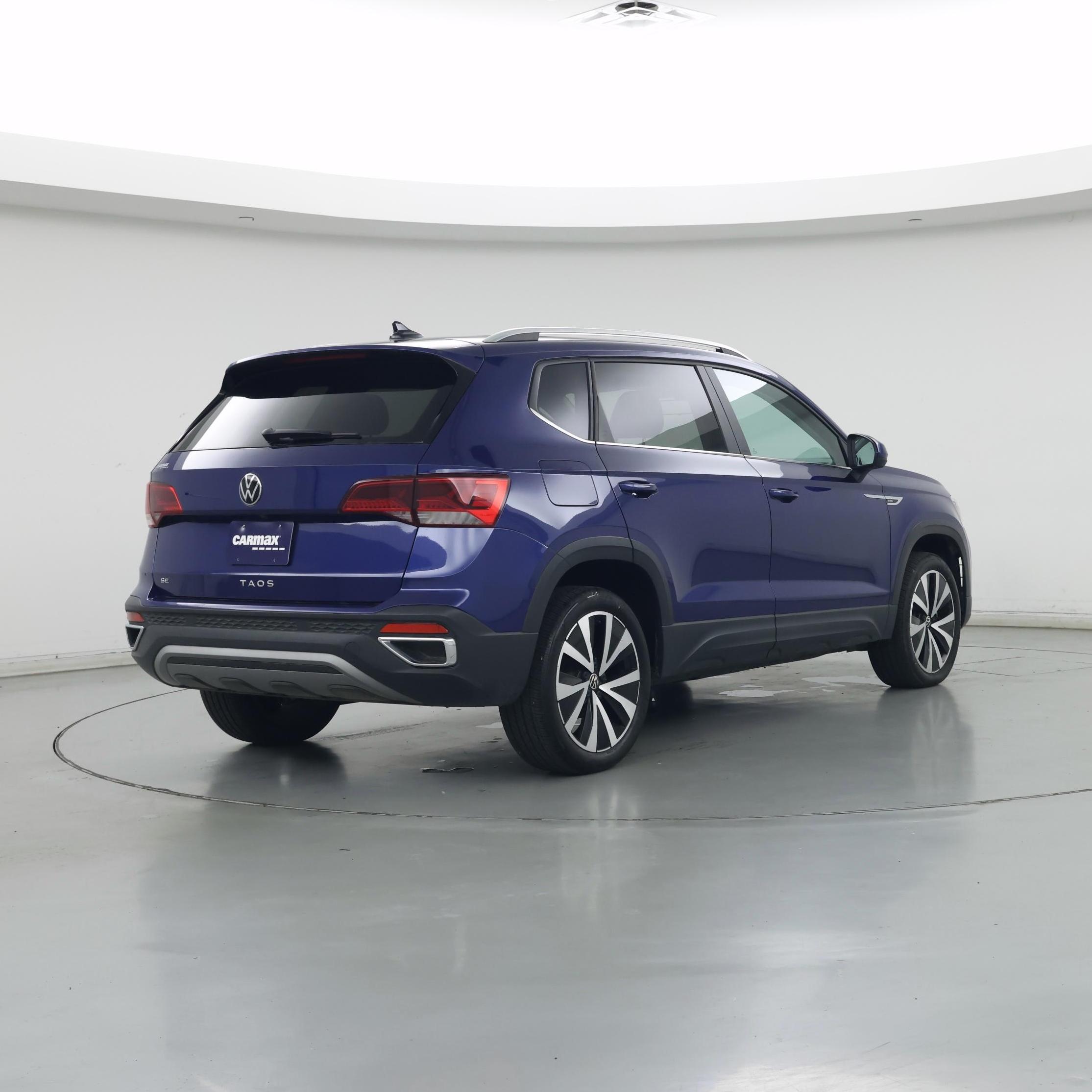 Thumbnail: 2022 Volkswagen Taos - 8