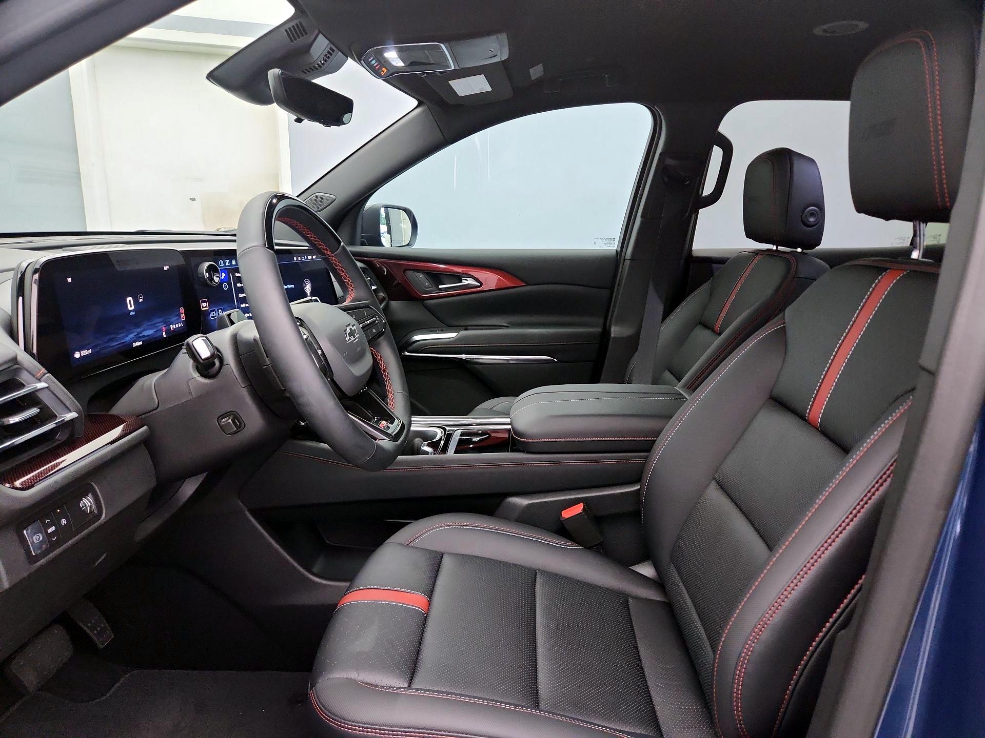 Thumbnail: 2026 Chevrolet Traverse - 11