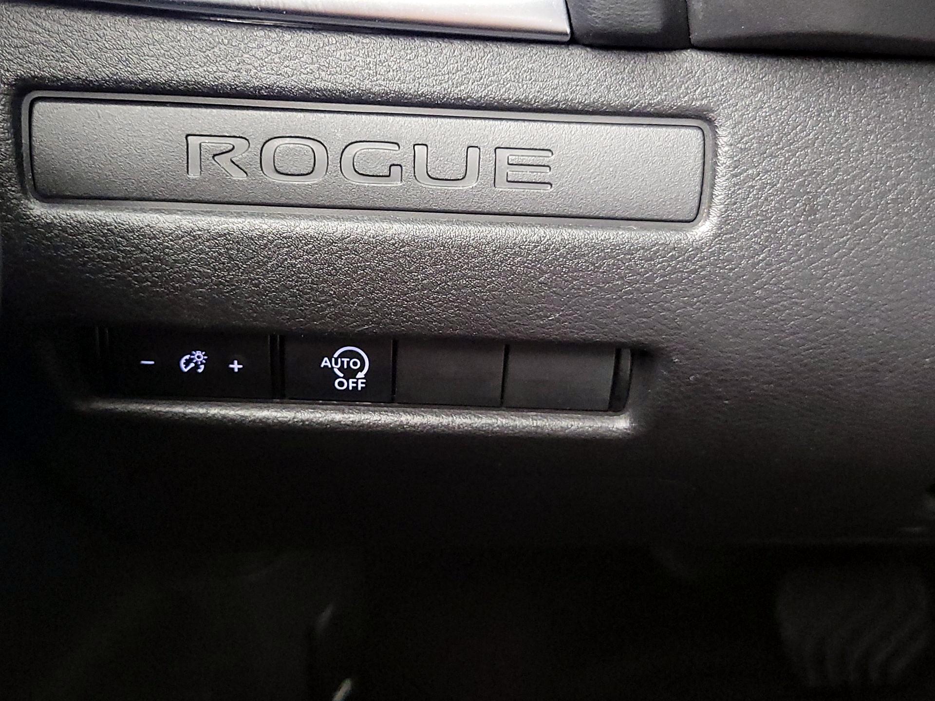 Thumbnail: 2023 Nissan Rogue - 13