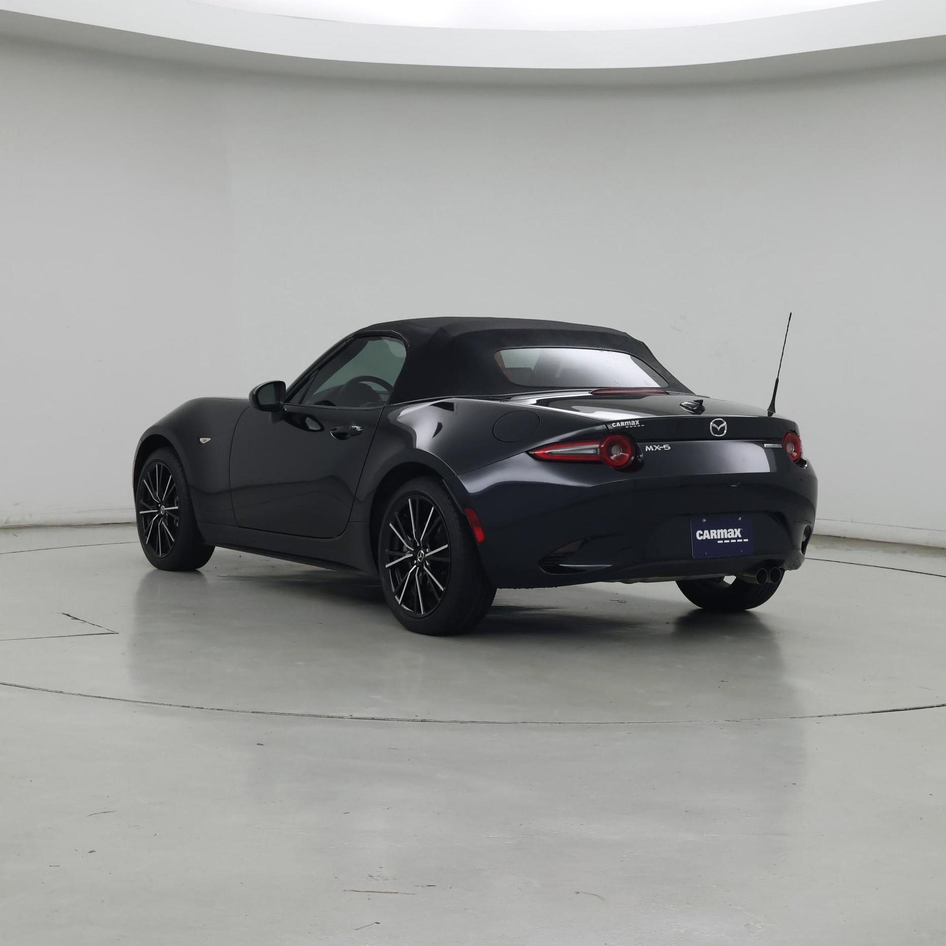 Thumbnail: 2024 Mazda MX-5 Miata - 2