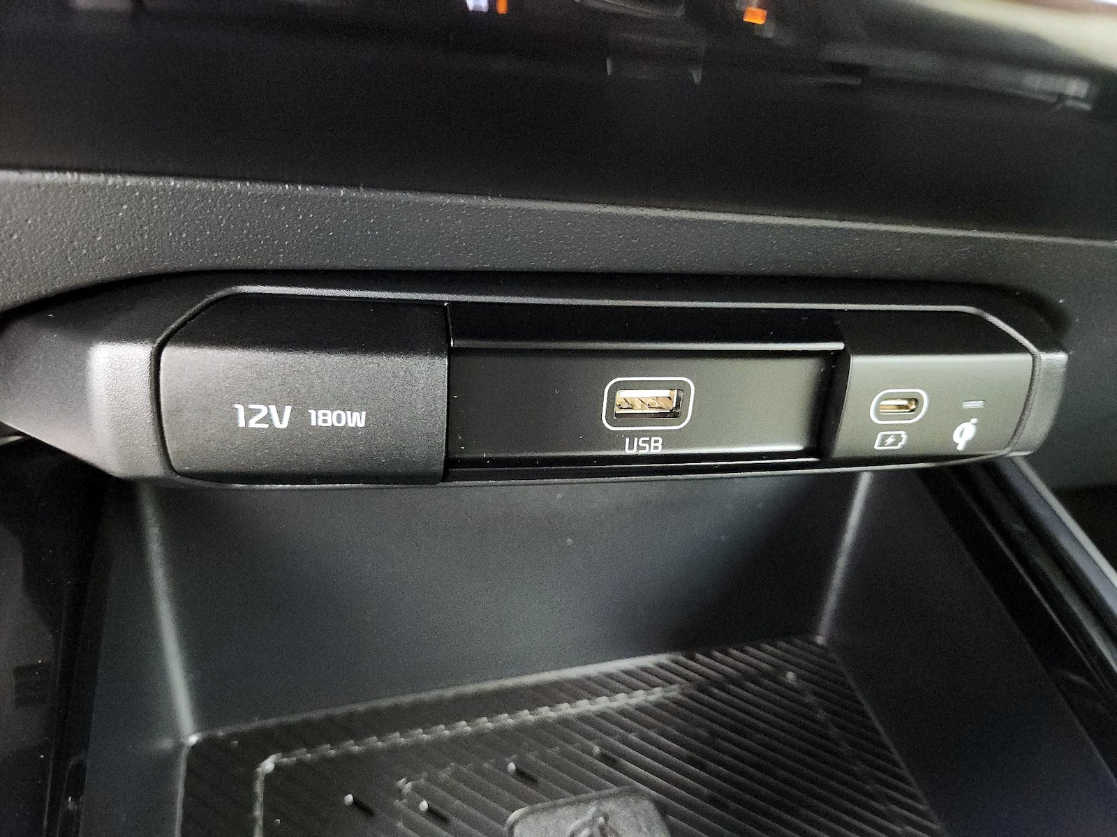 2024 Kia Niro SX Touring - Photo 20