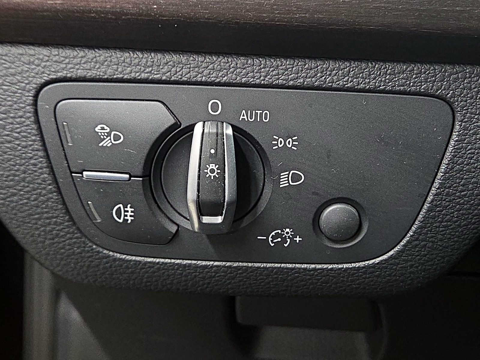 2024 Audi Q5 Premium - Photo 14