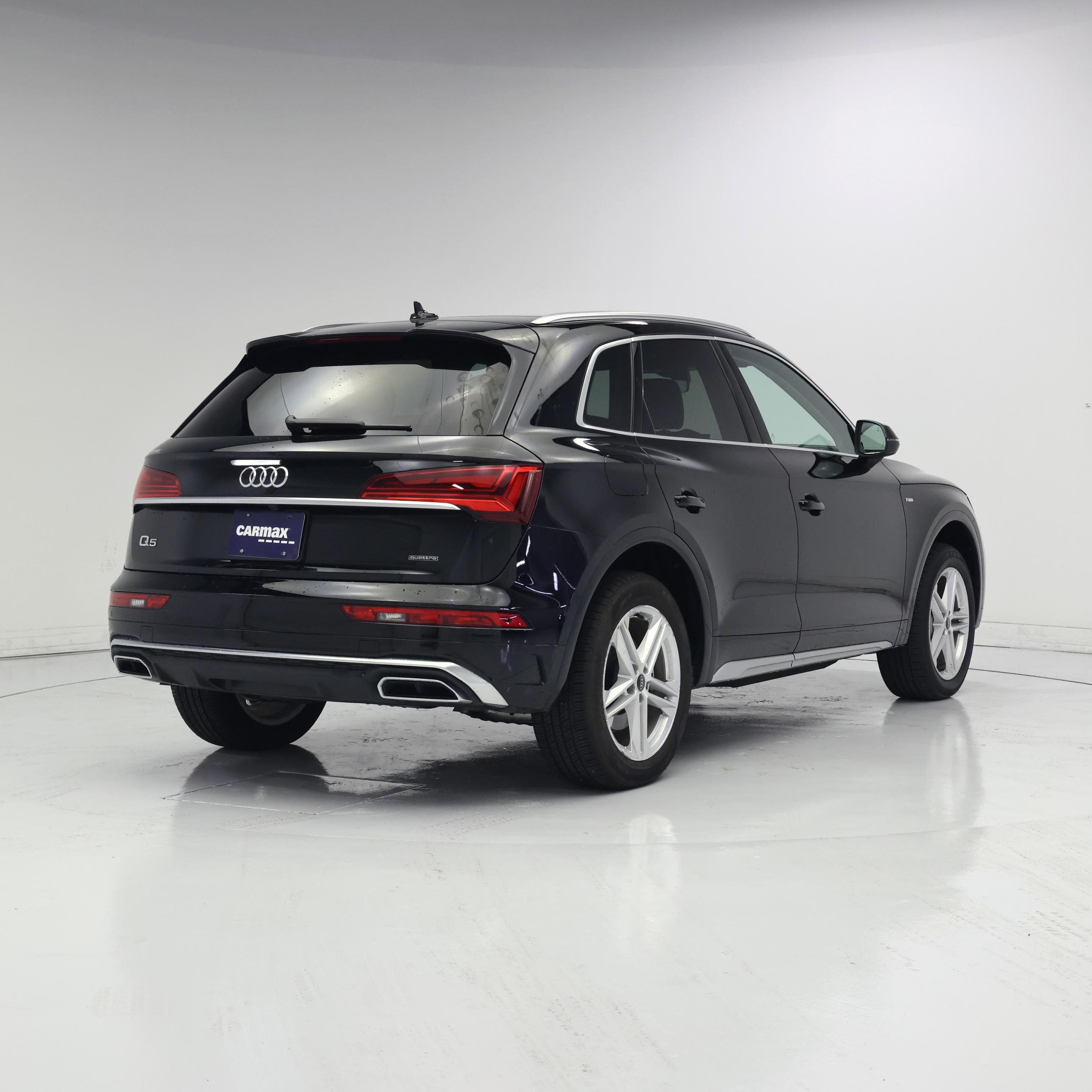 Thumbnail: 2024 Audi Q5 - 8