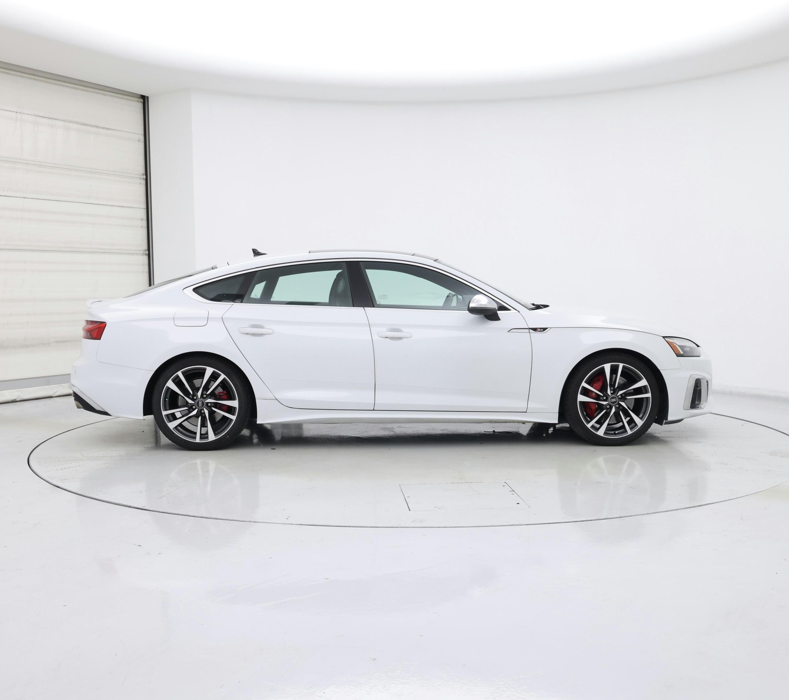 Thumbnail: 2023 Audi S5 - 7