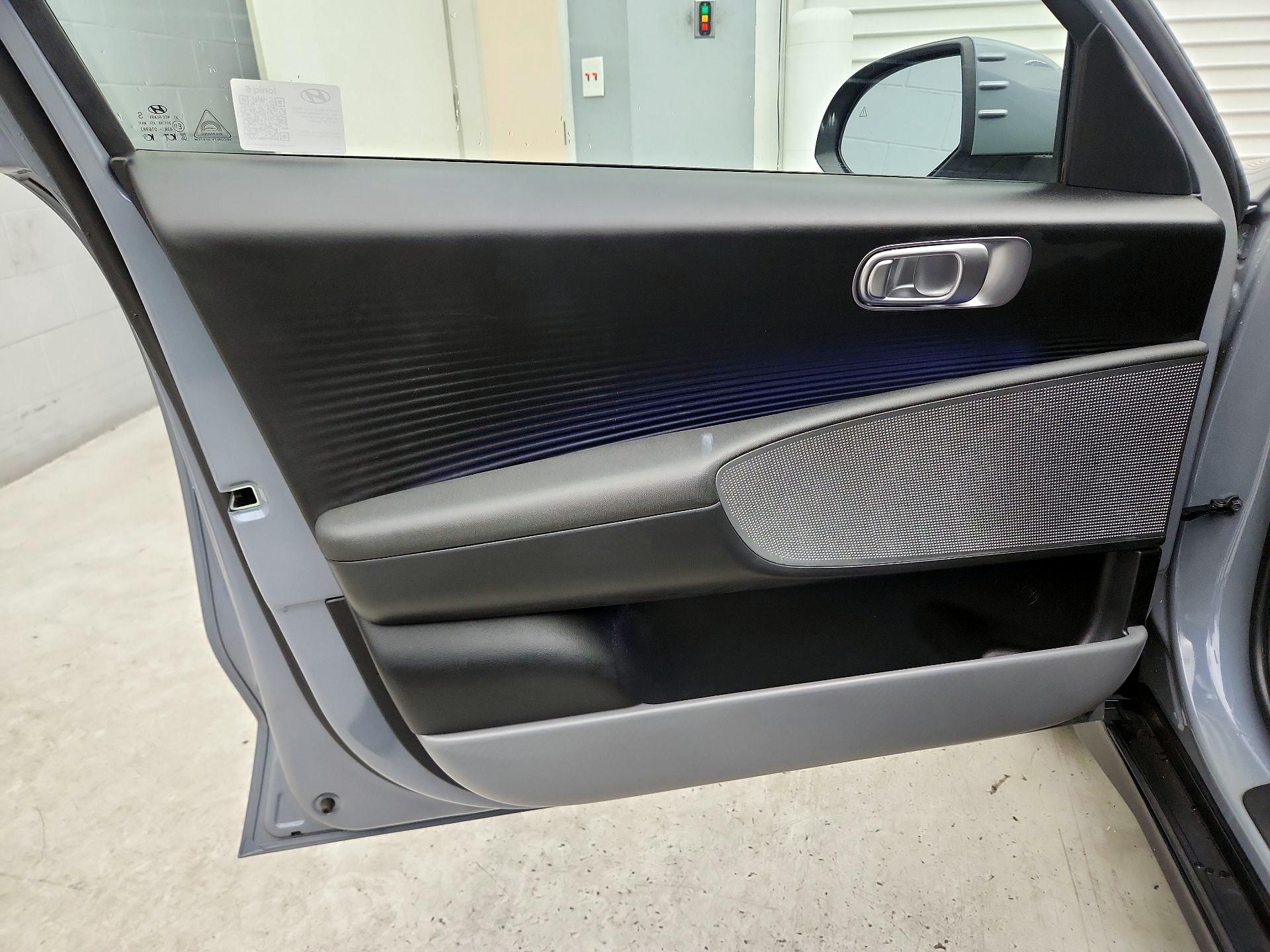 Thumbnail: 2024 Hyundai Ioniq 6 - 12