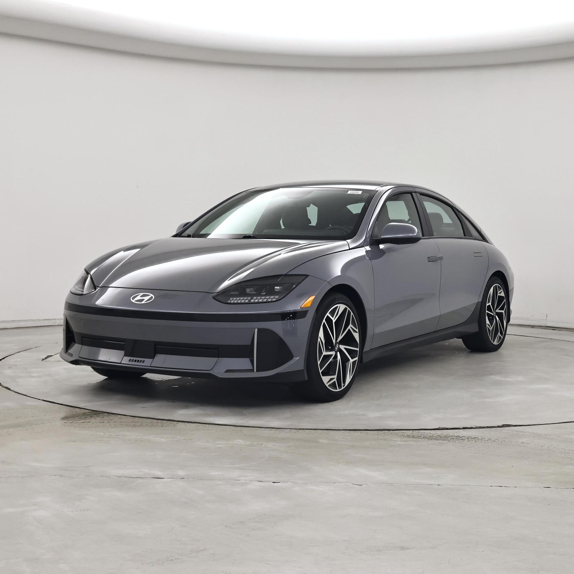 Thumbnail: 2024 Hyundai Ioniq 6 - 4