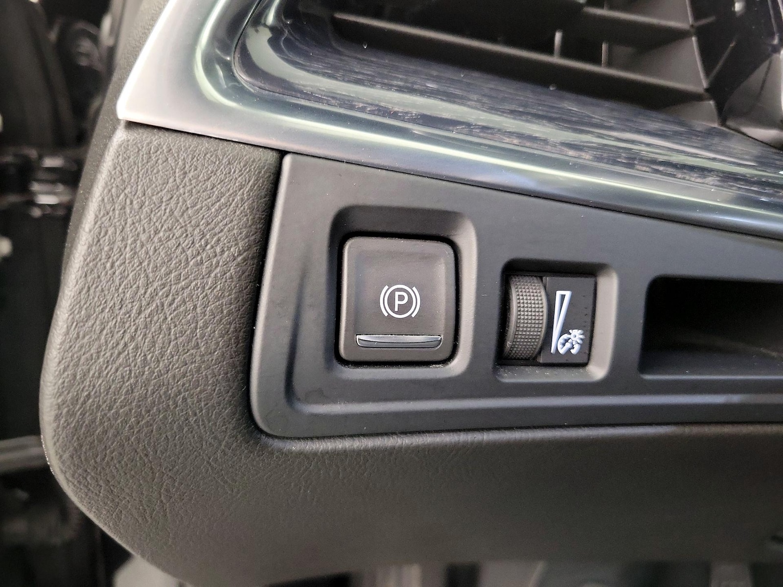 2023 Cadillac XT5 Premium Luxury - Photo 14
