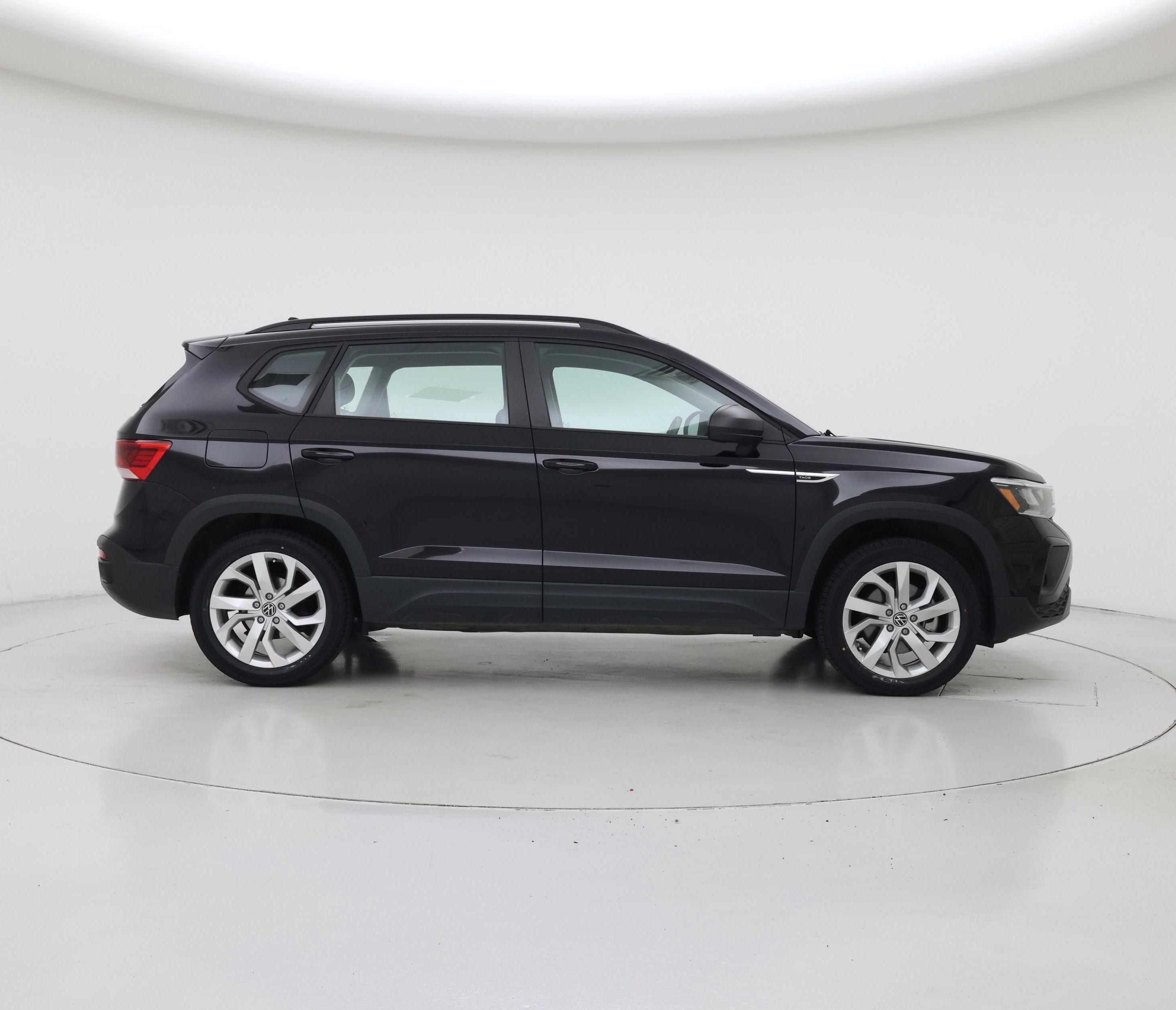 Thumbnail: 2023 Volkswagen Taos - 7