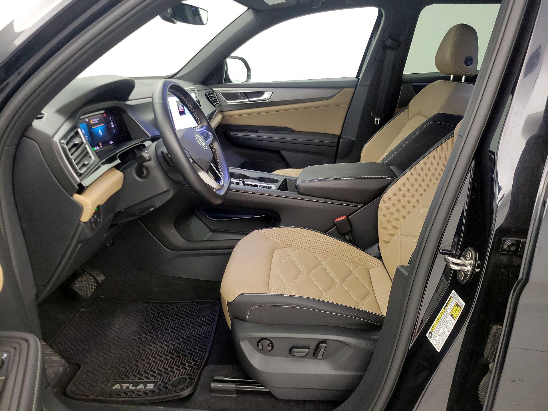 Thumbnail: 2025 Volkswagen Atlas - 11