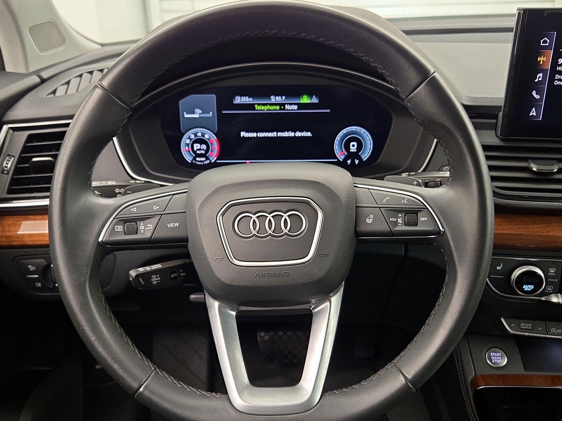 Thumbnail: 2023 Audi Q5 - 10