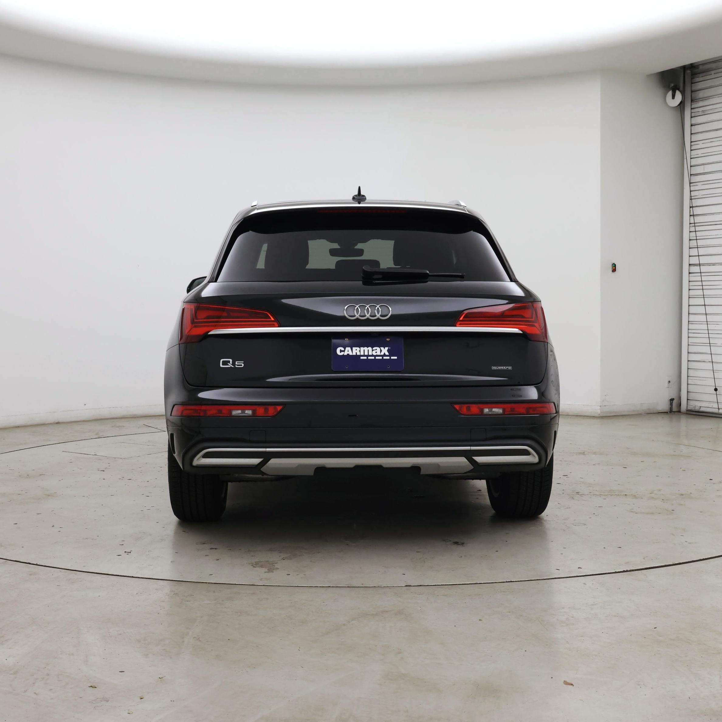 Thumbnail: 2023 Audi Q5 - 6