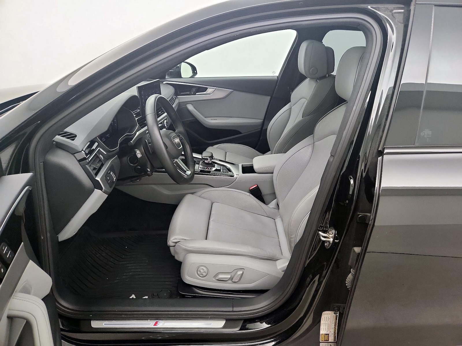 2024 Audi A4 Premium Plus - Photo 12