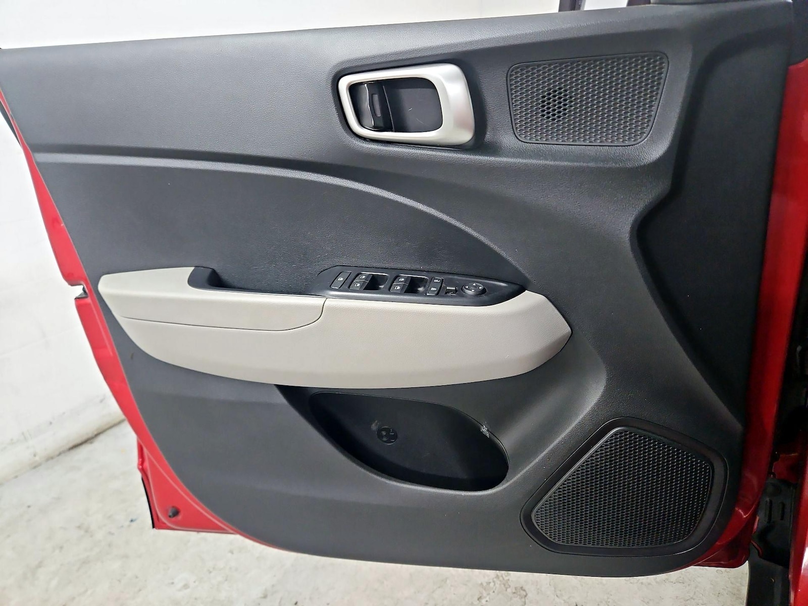 2023 Hyundai Venue SEL - Photo 13