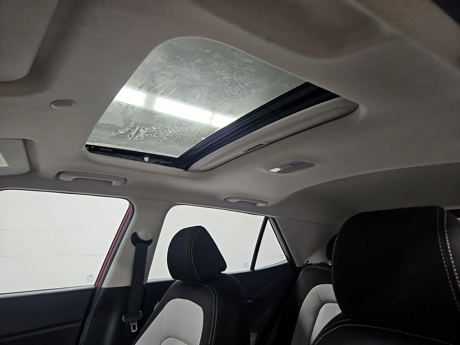 2023 Hyundai Venue SEL - Photo 20
