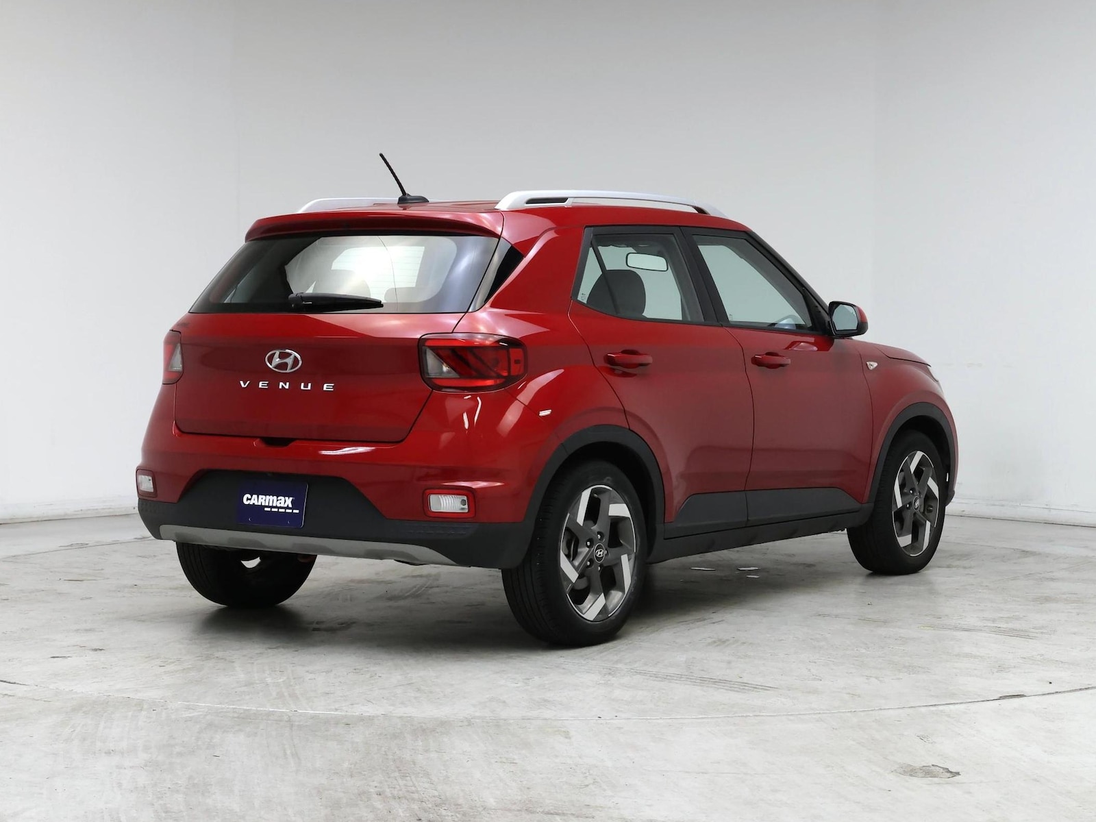 2023 Hyundai Venue SEL - Photo 9