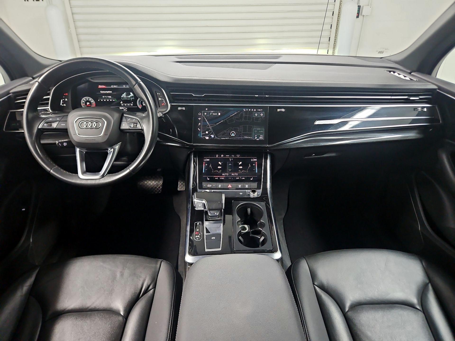 Thumbnail: 2023 Audi Q7 - 9