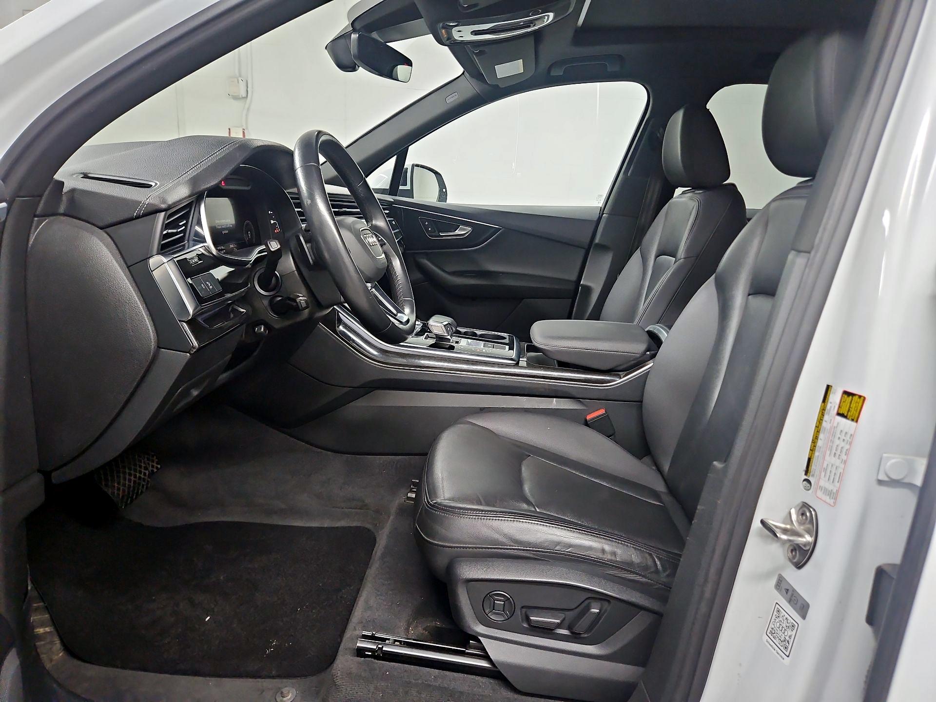 Thumbnail: 2023 Audi Q7 - 11
