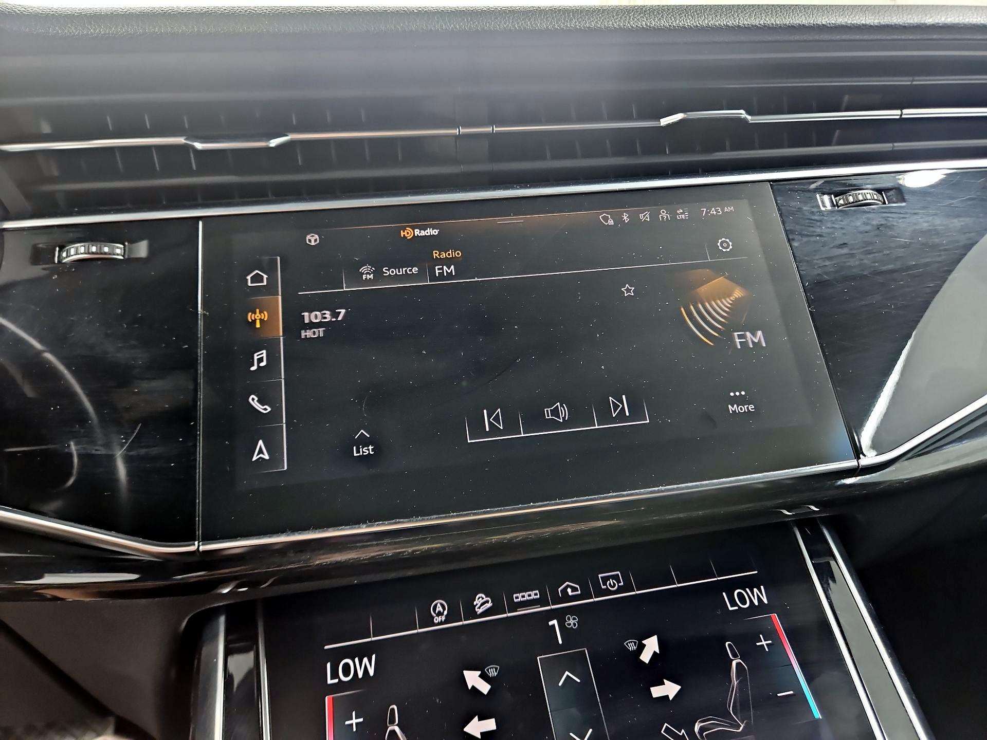 Thumbnail: 2023 Audi Q7 - 16