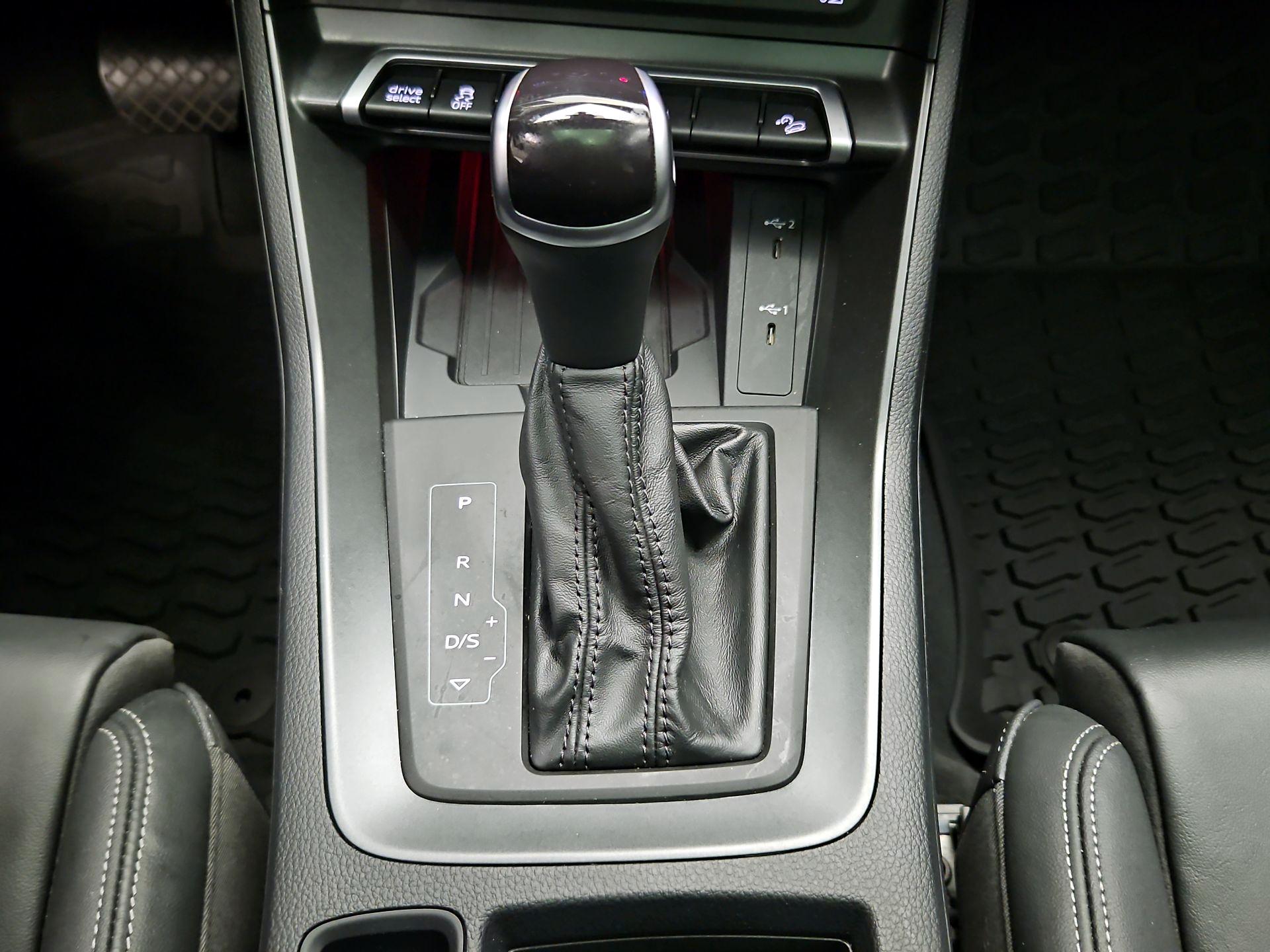 Thumbnail: 2023 Audi Q3 - 17