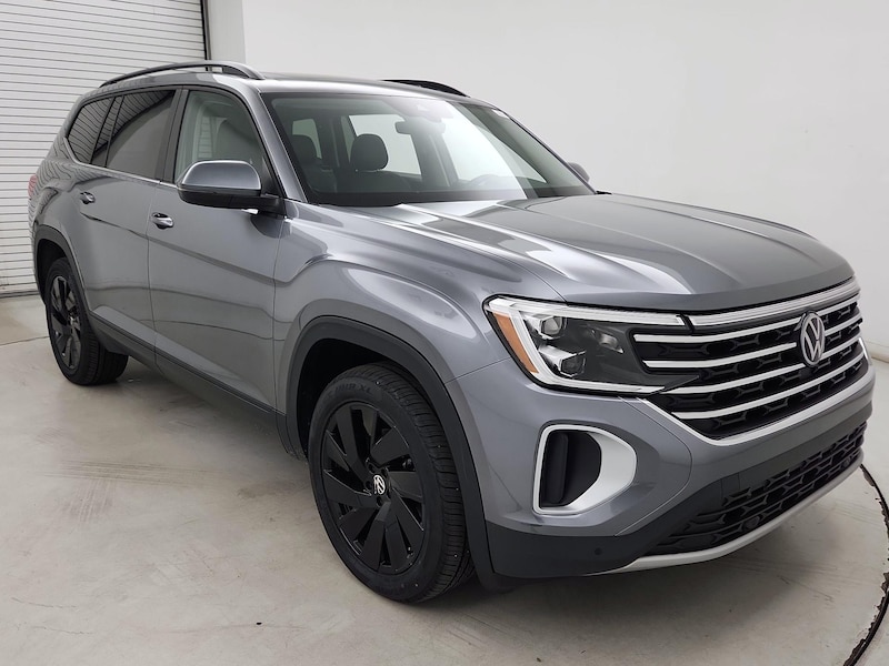 2024 Volkswagen Atlas SE w/Tech