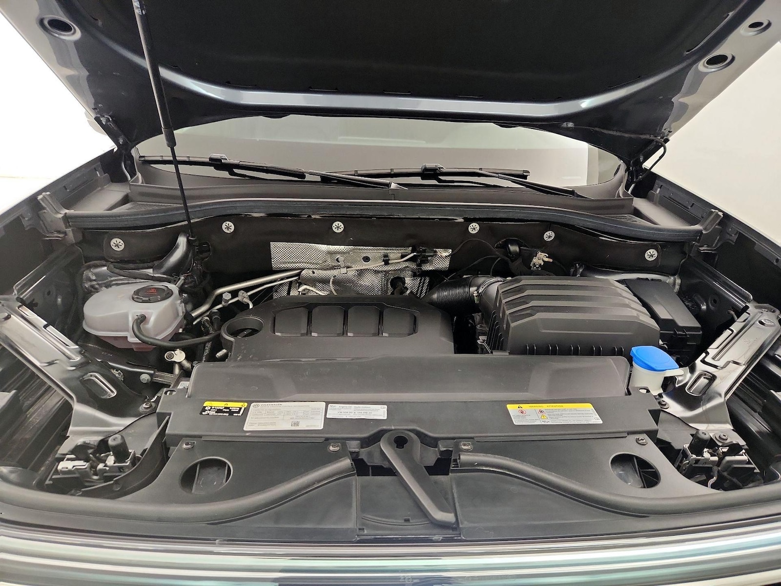 2024 Volkswagen Atlas SE w/Tech - Photo 22
