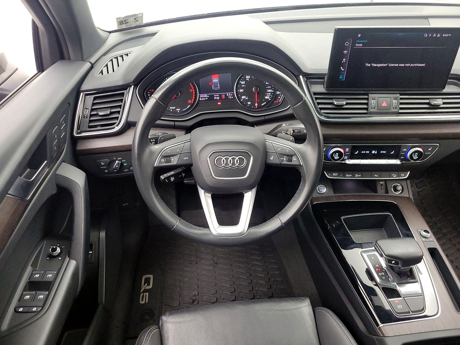 Thumbnail: 2023 Audi Q5 - 10