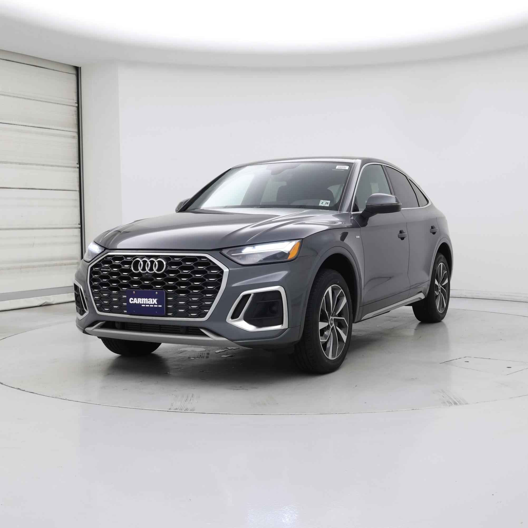 Thumbnail: 2023 Audi Q5 - 4