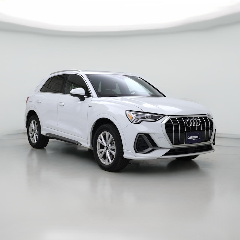 2023 Audi Q3 Premium