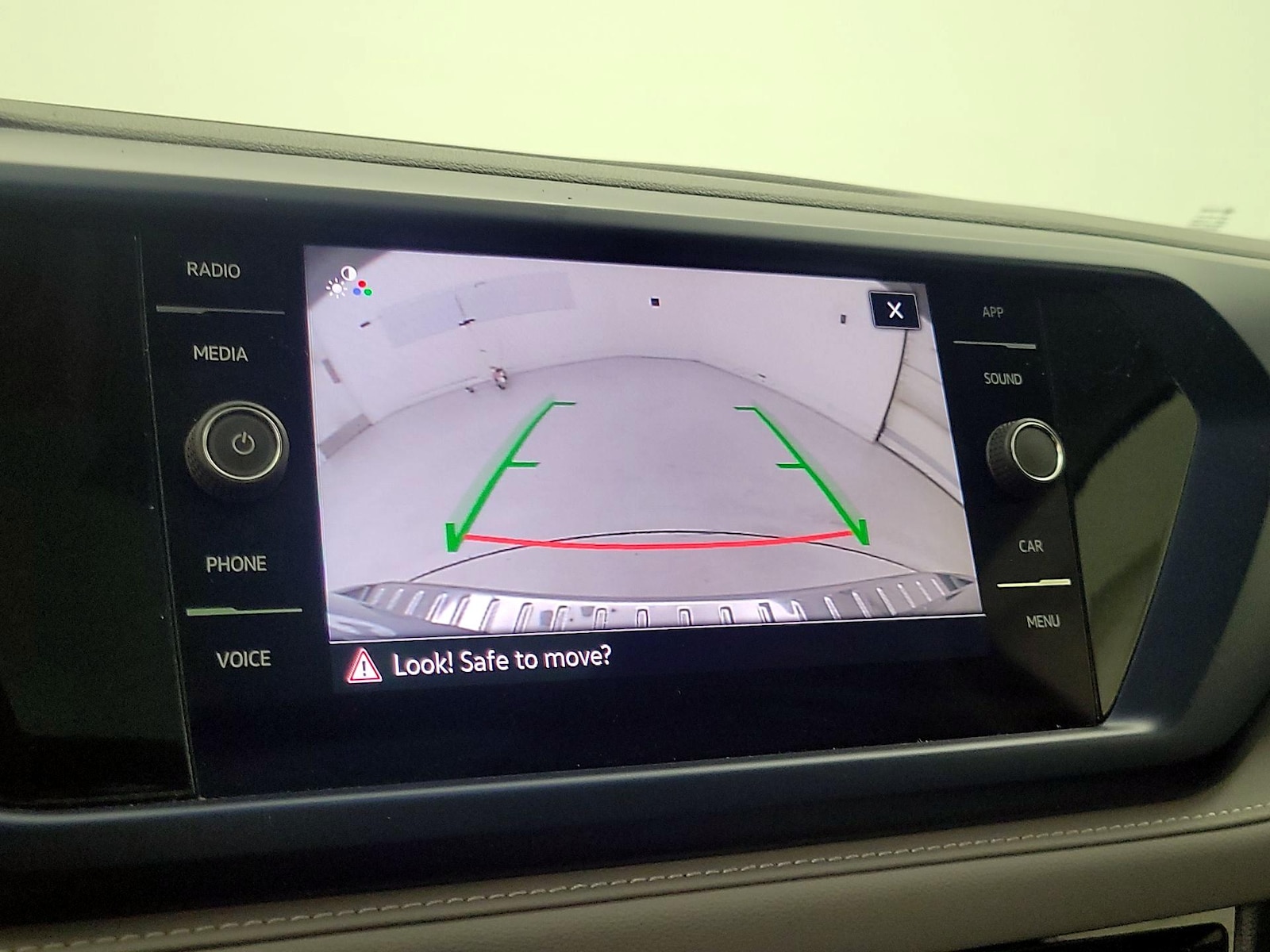 2024 Volkswagen Taos SE - Photo 15